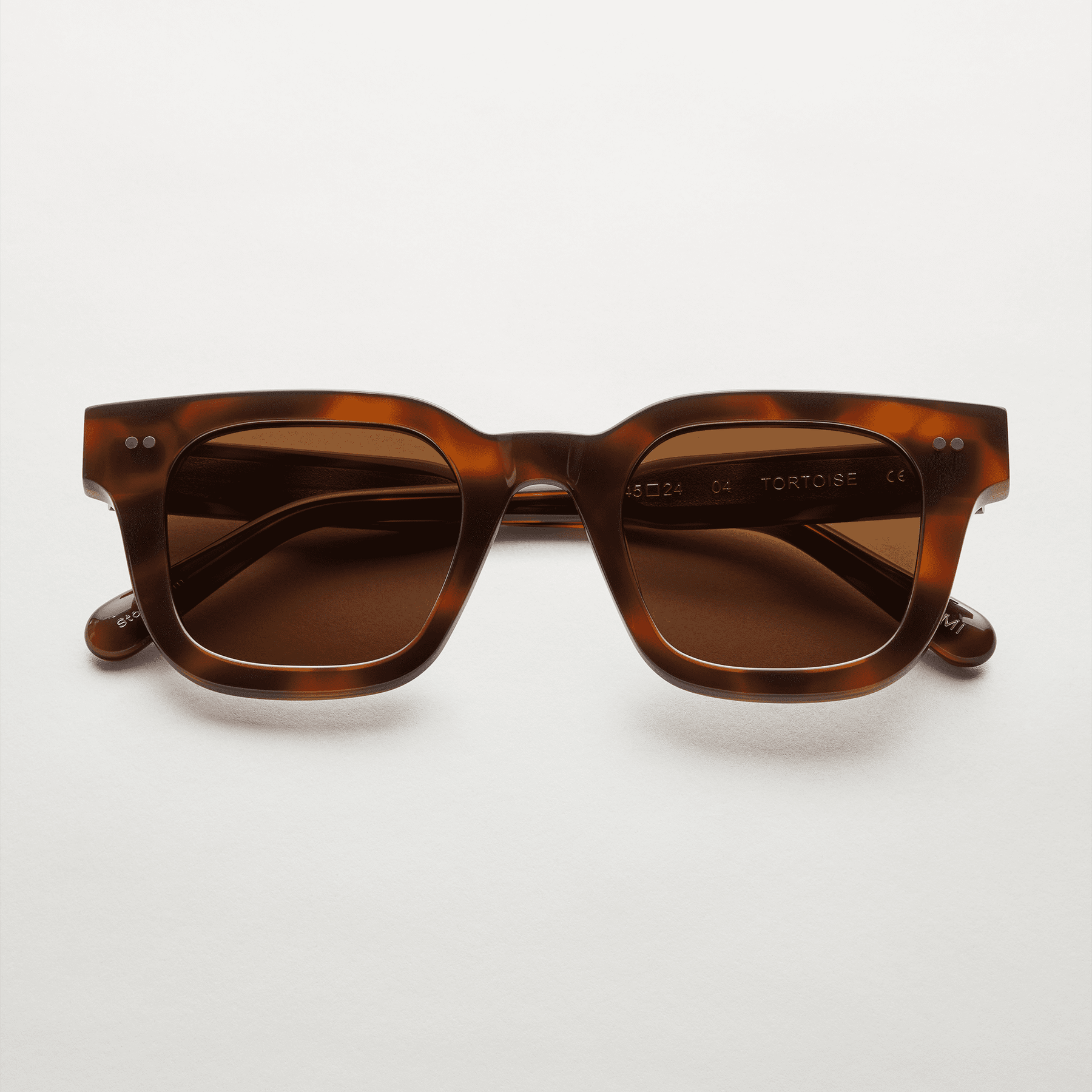 Chimi Eyewear Tortoise #04 Solglasögon