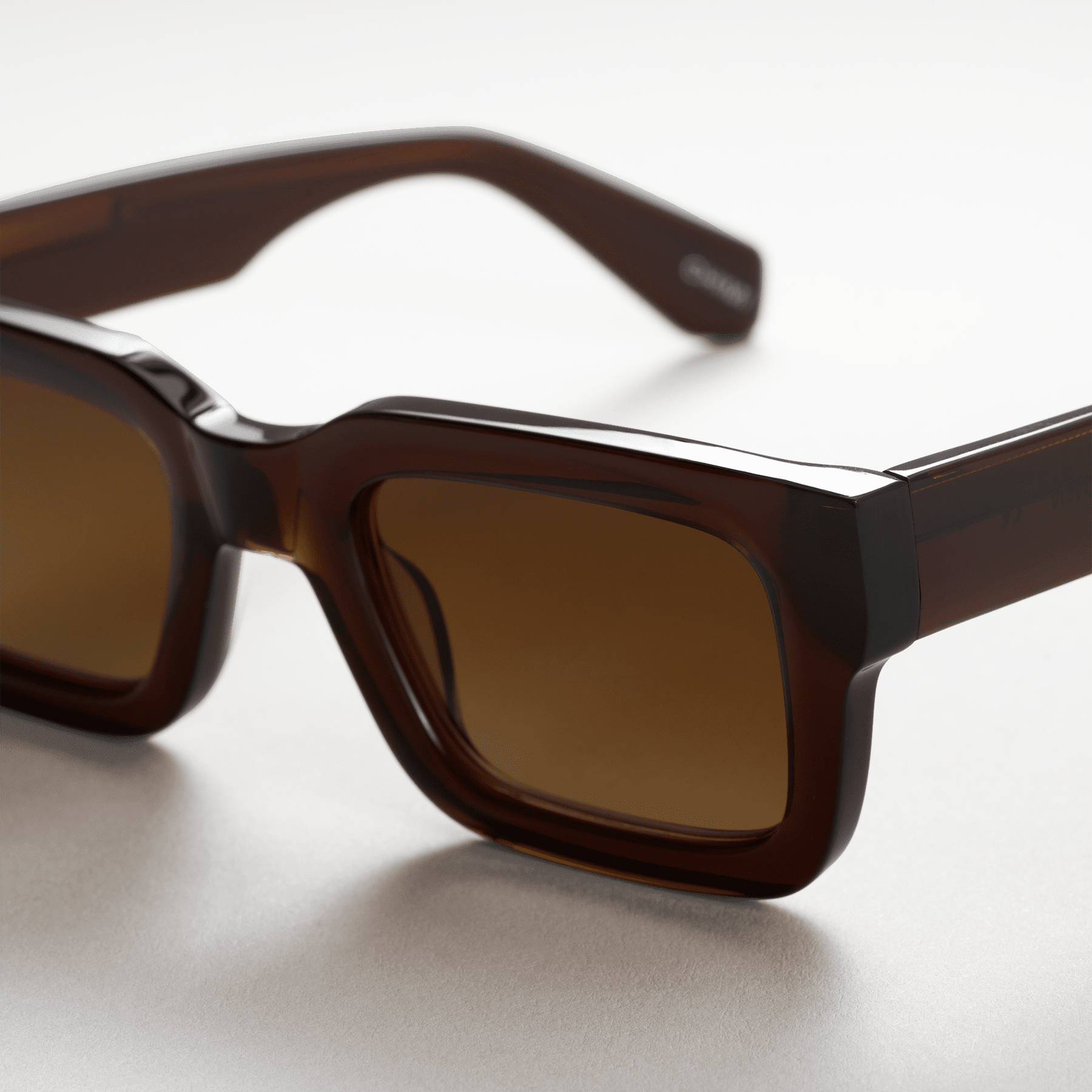 Chimi Eyewear Brown #05
