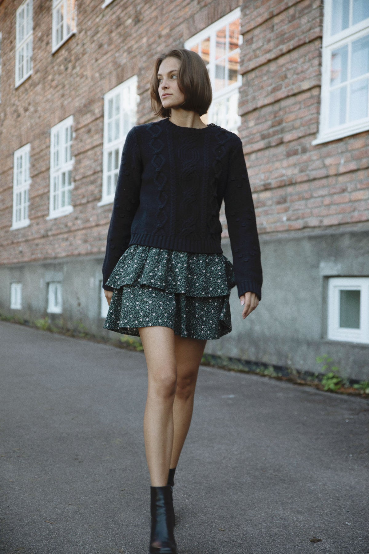 Christina Crepe Skirt - Black Amber