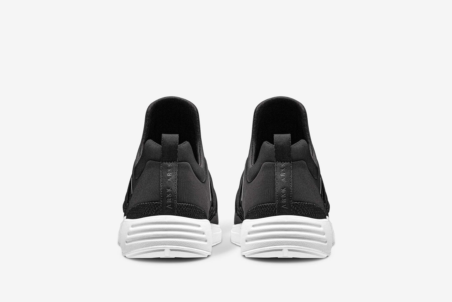 Raven Mesh PET S-E15 - Jet Black White - Women