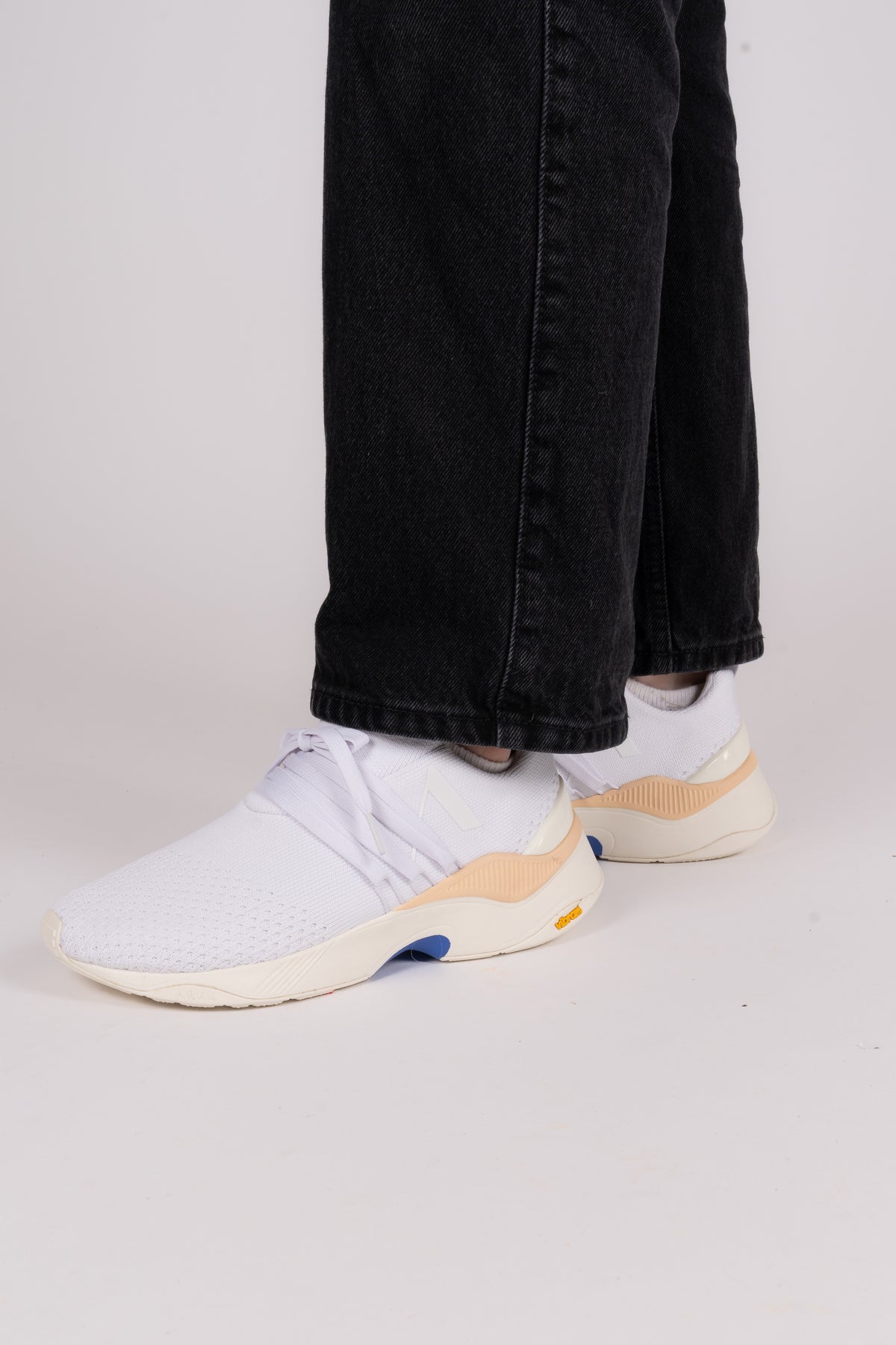 Raven FG PET Vulkn Vibram - White Nude Blush