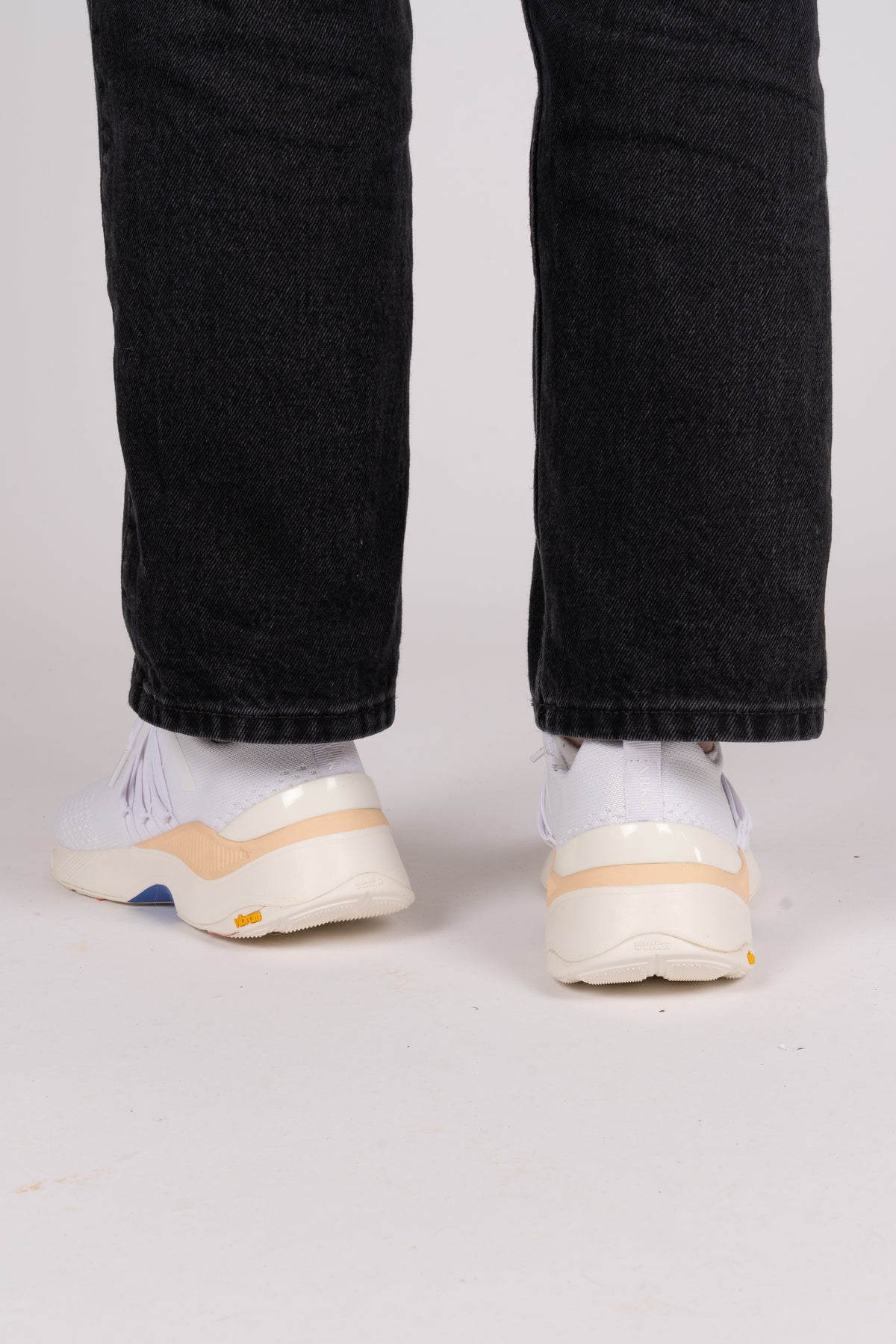 Raven FG PET Vulkn Vibram - White Nude Blush