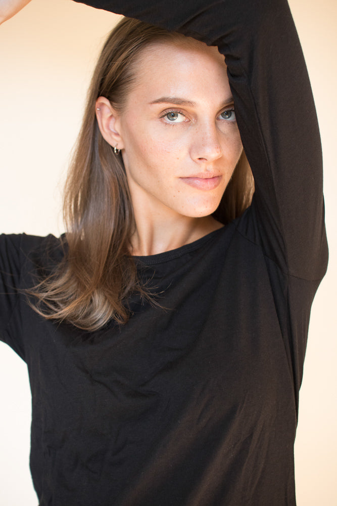 Women's Long Sleeve - Black - The Product - Gensere - VILLOID.no