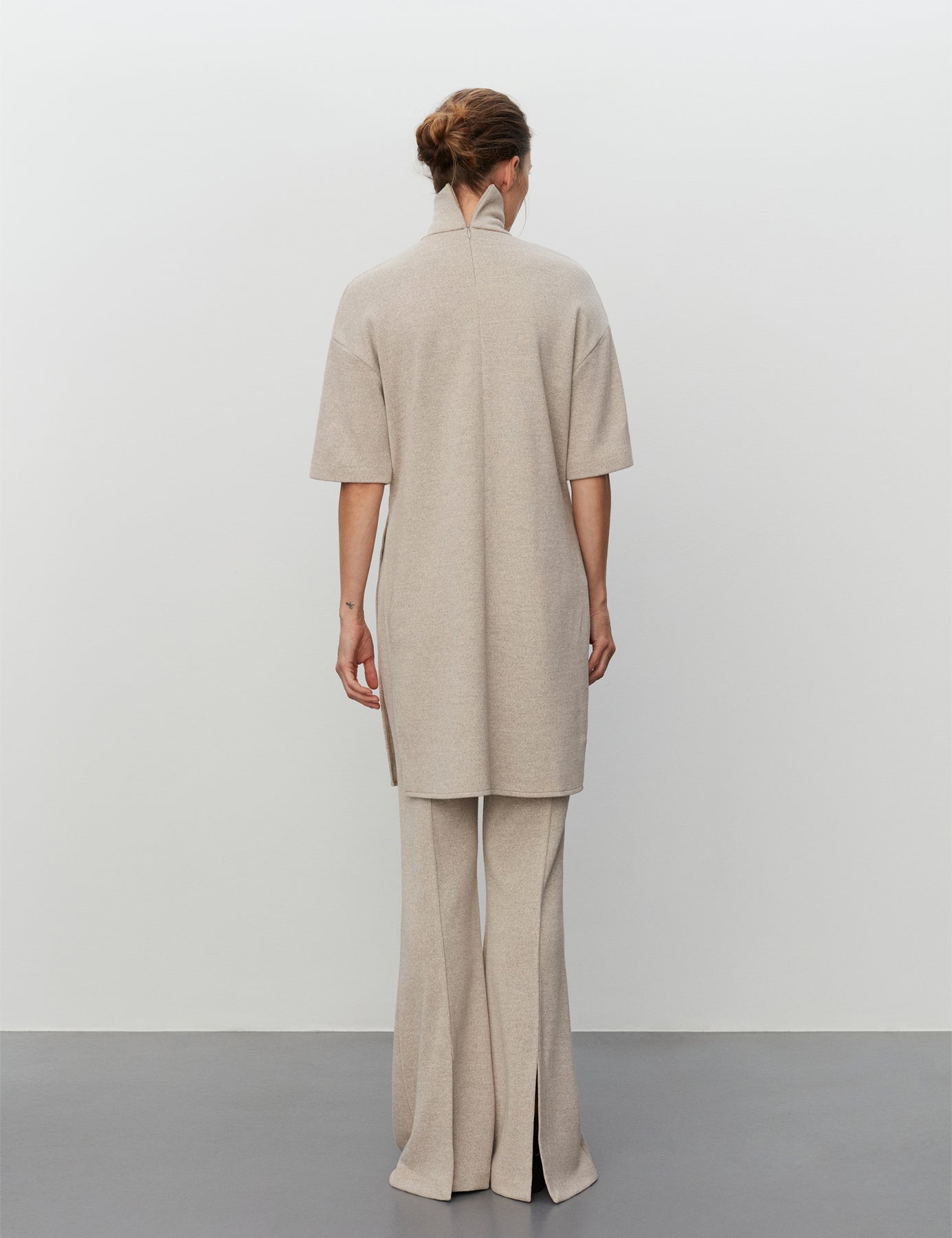 Vivien - Light Khaki Beige
