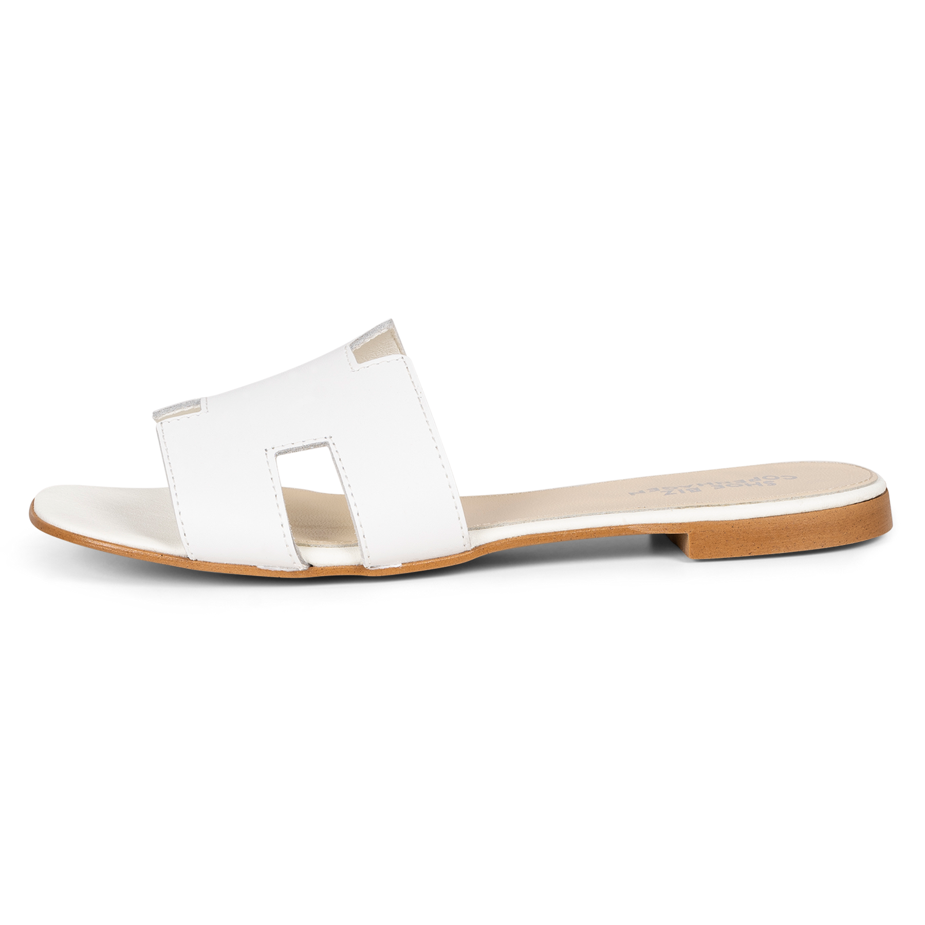 Claire Plain Leather - White
