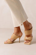 Twist Strap - Camel