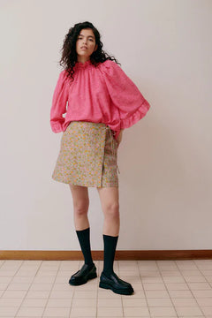 Julie - Hot Pink