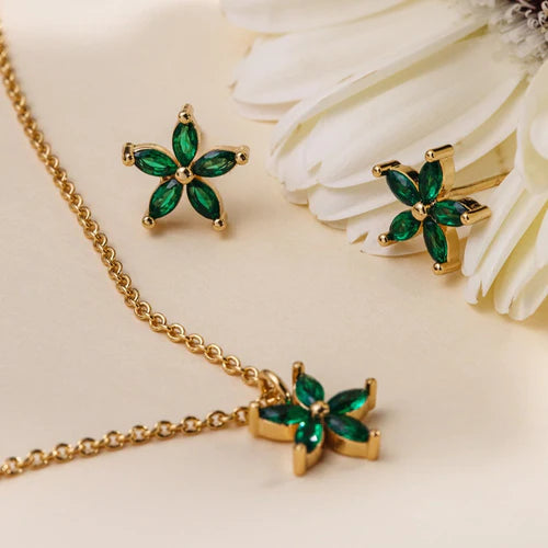 Crystal Flower Ditsy Necklace - Emerald