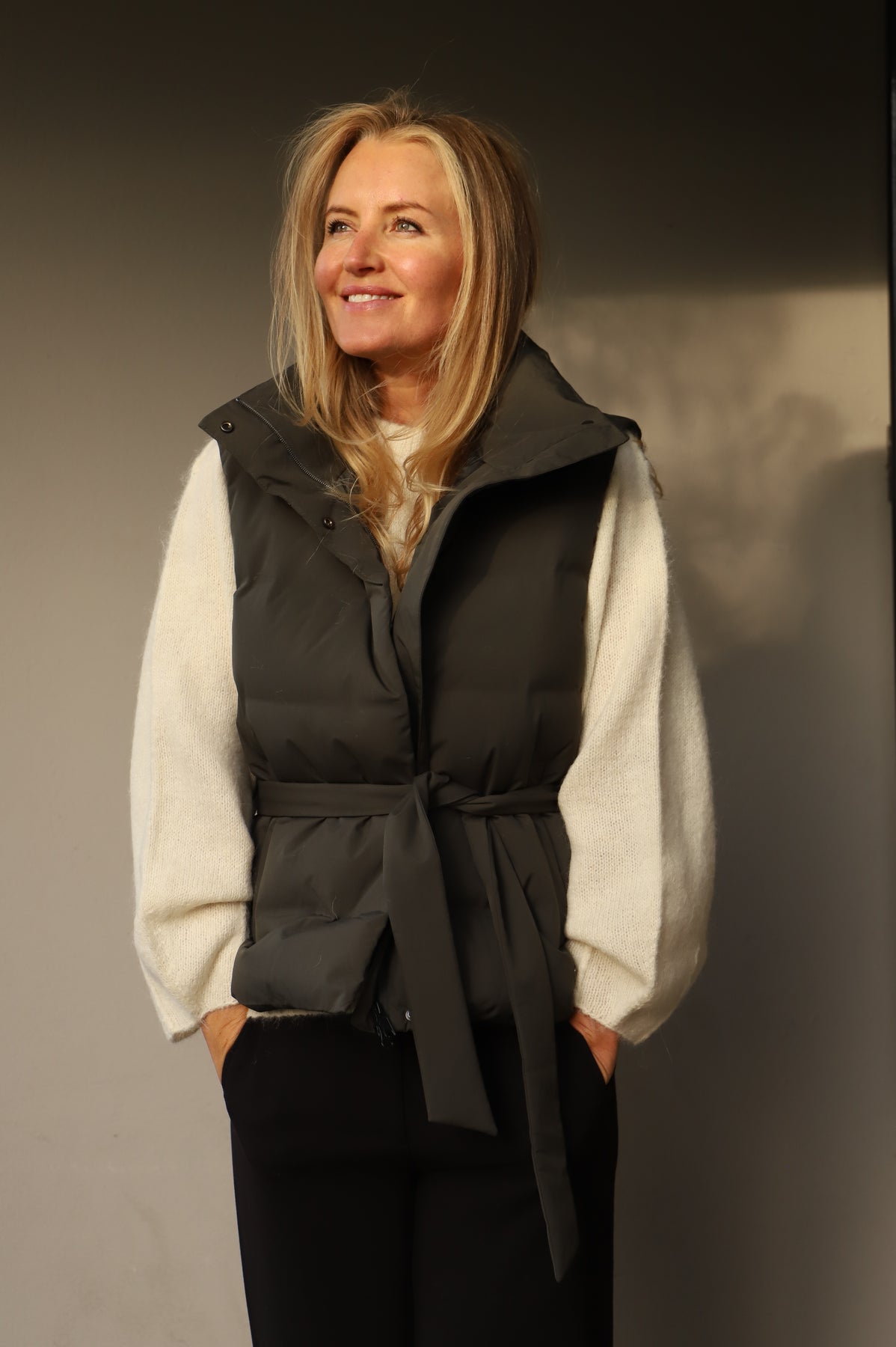 Vesty - Dark Olive