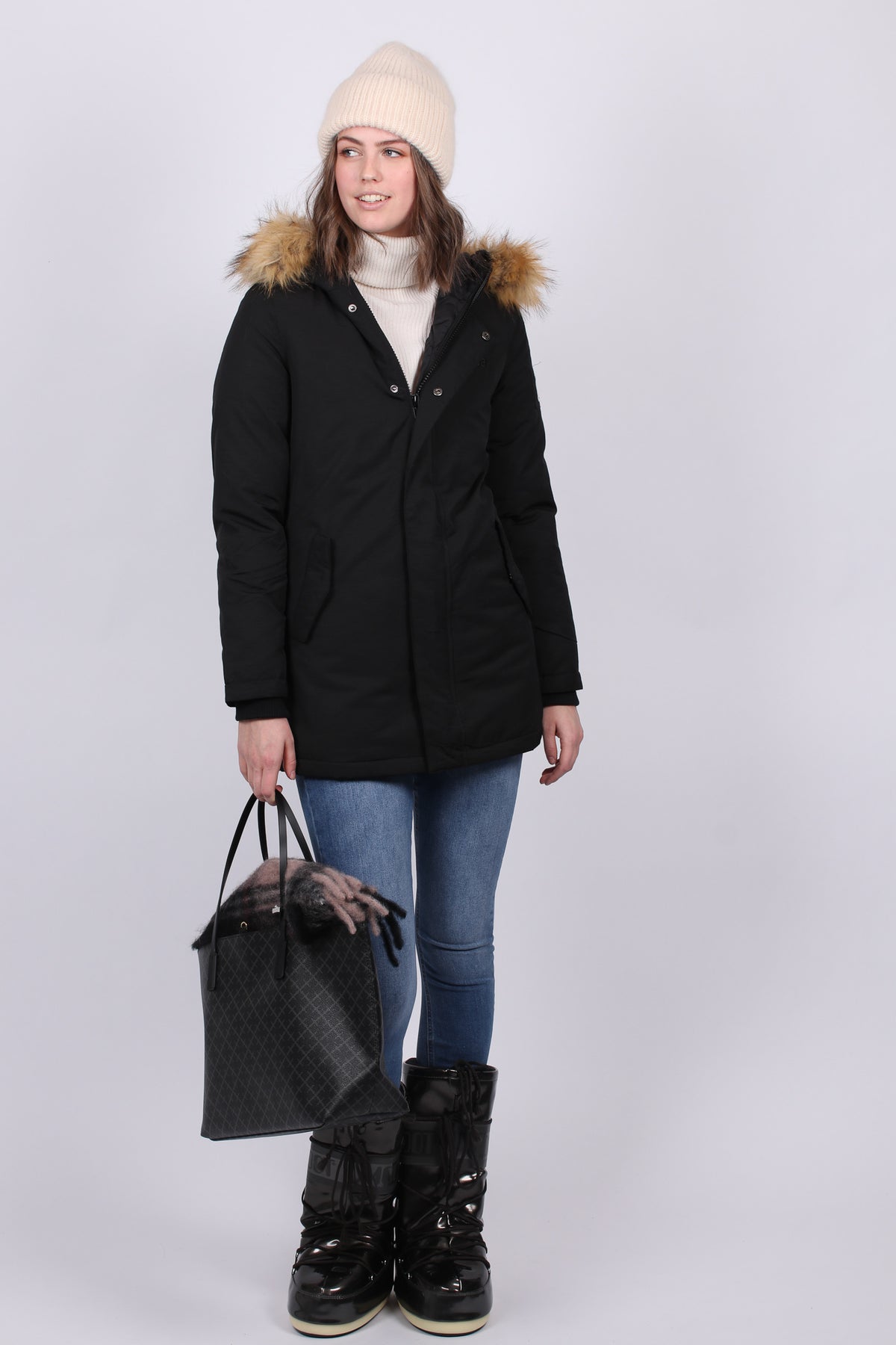 Miss Lee - Black - SVEA - Jakker - VILLOID.no