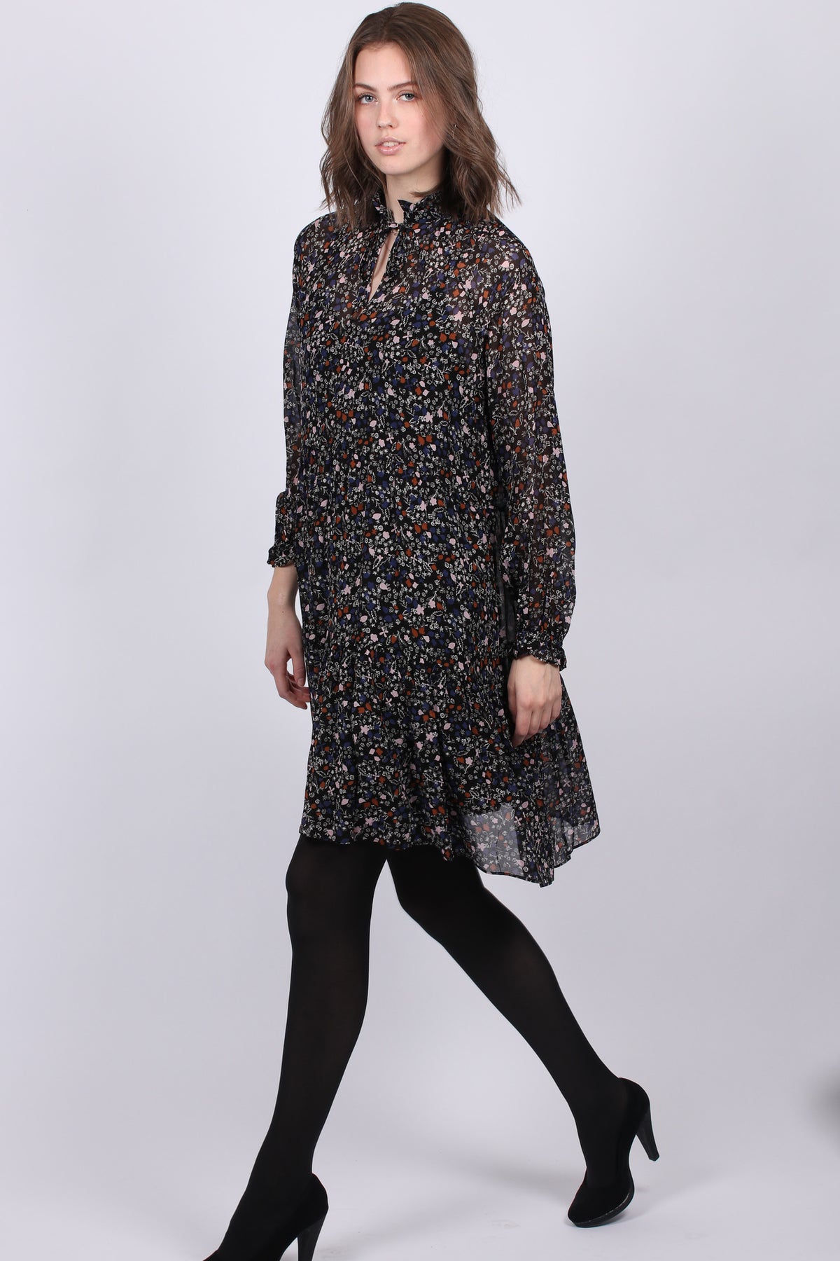 Gently Dress - Black - Second Female - Kjoler - VILLOID.no