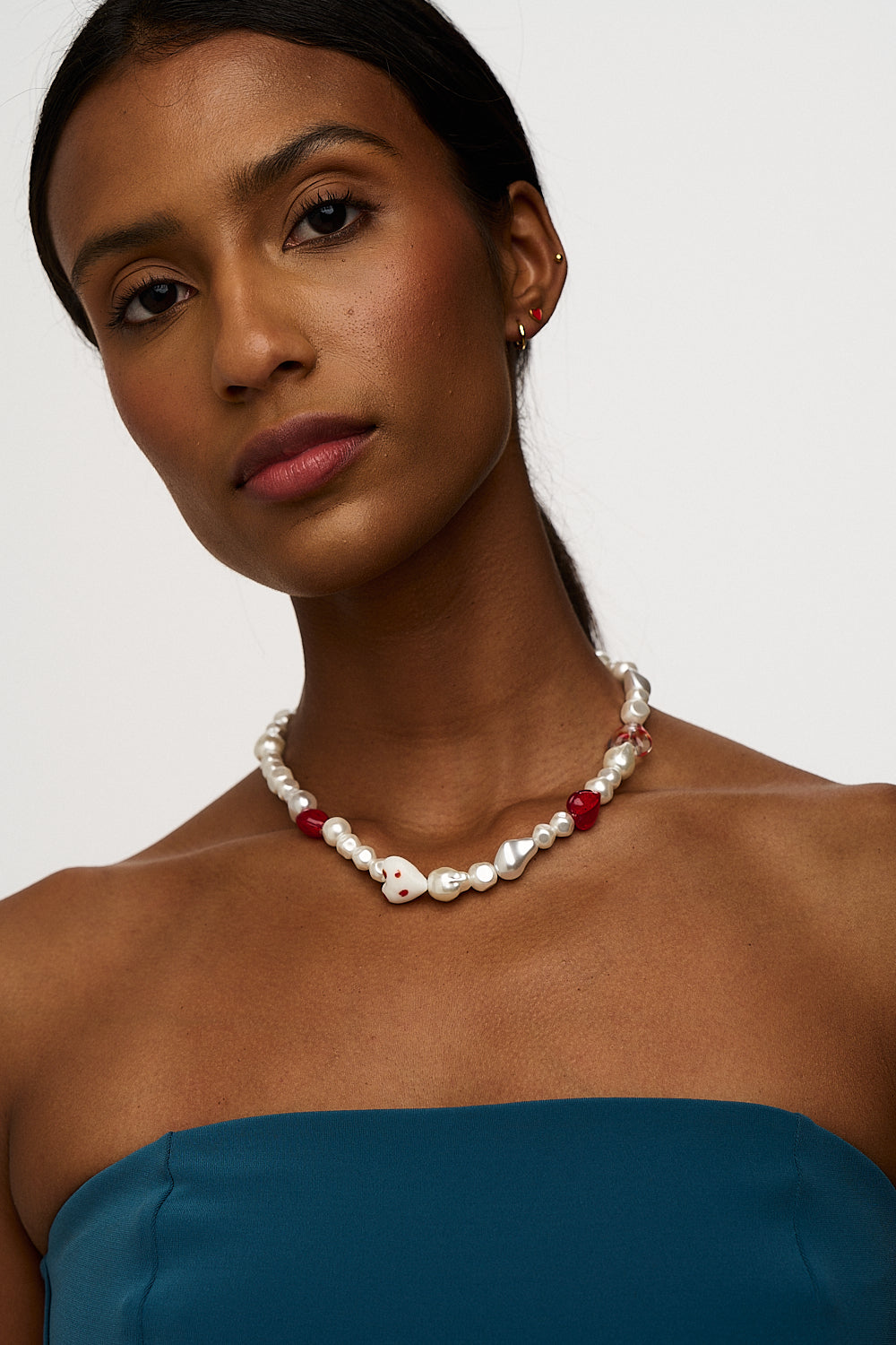 Statement Pearl & Glass Heart Bead Necklace - Pearl