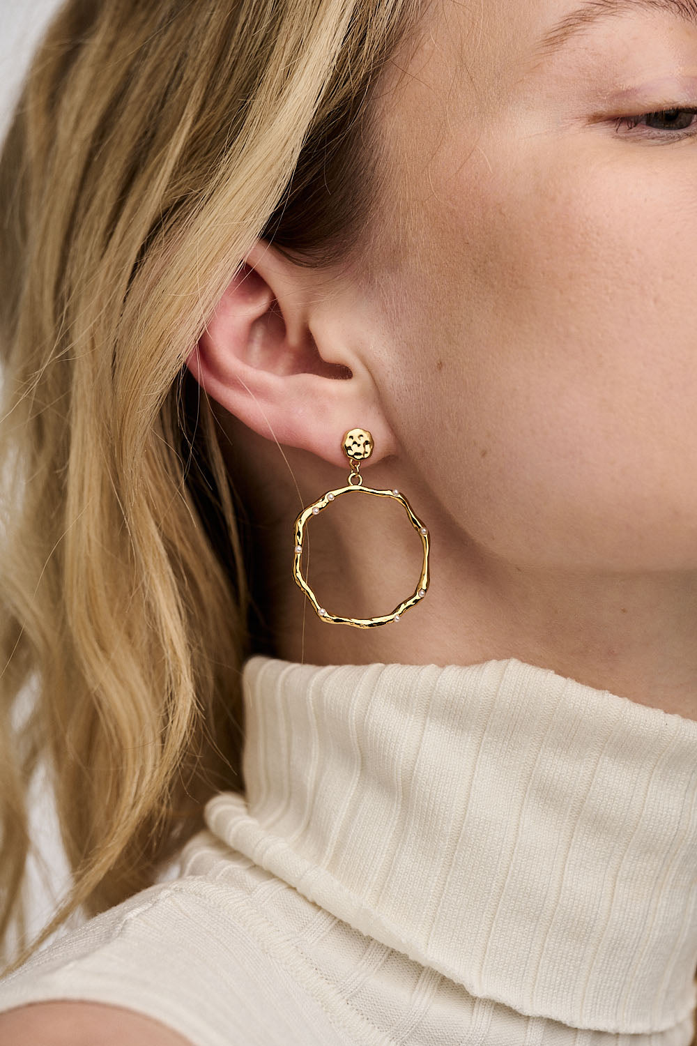 Molten & Pearl Embellished Open Circle Drop Earrings - Pearl