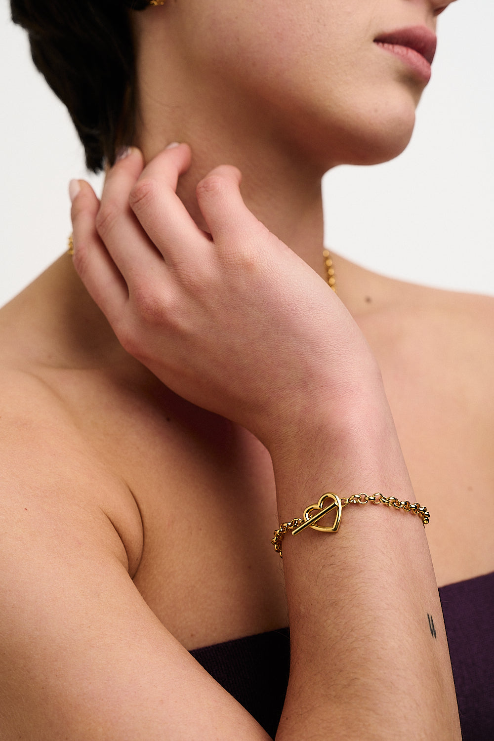 Heart T-Bar Bracelet - Pale Gold