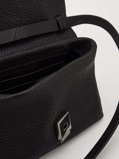 Paina - Black