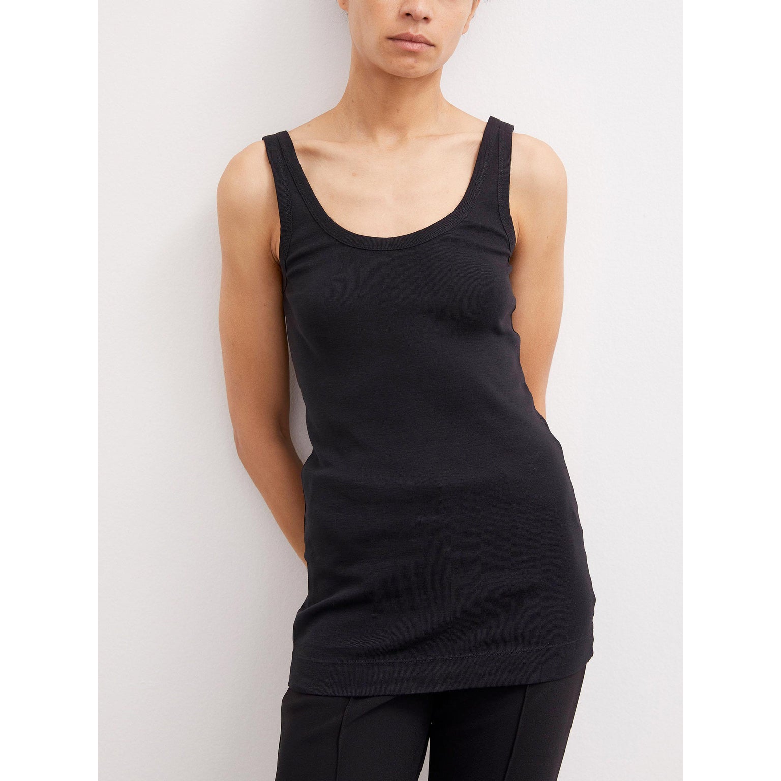 Newdawn - Black - By Malene Birger - T-skjorter & Topper - VILLOID.no