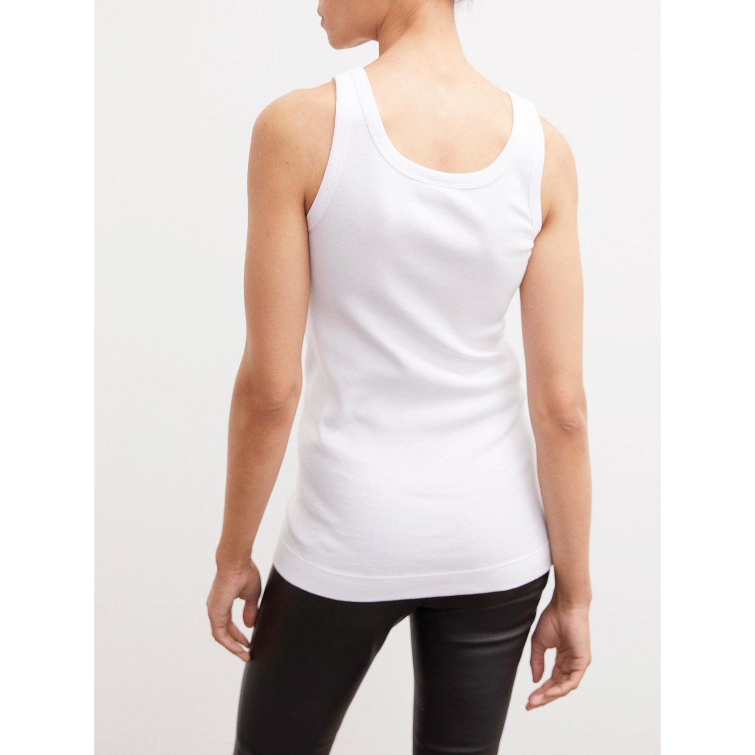 Newdawn - White - By Malene Birger - T-skjorter & Topper - VILLOID.no