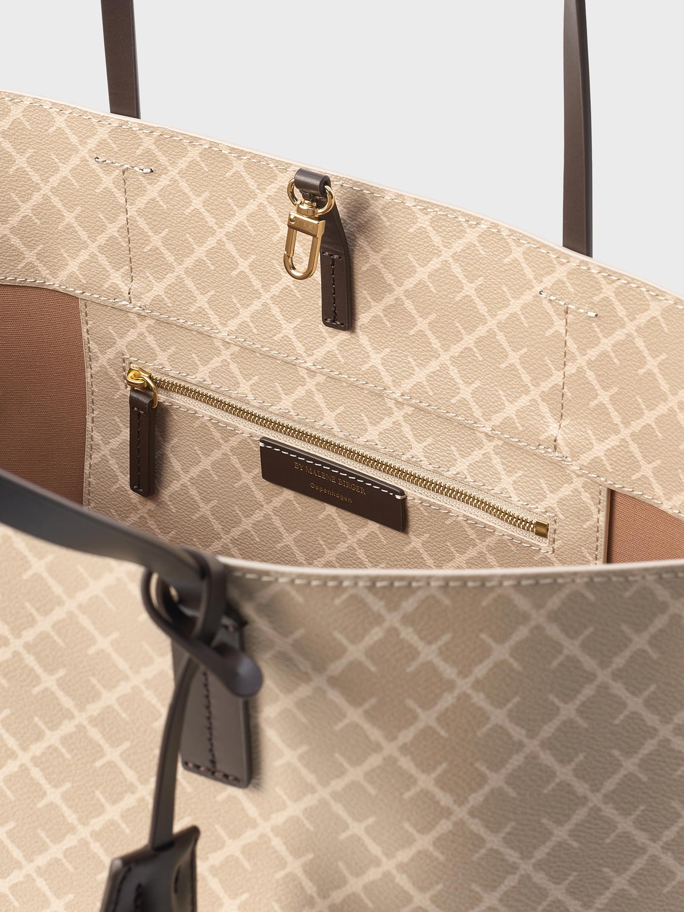 Abi Tote - Feather