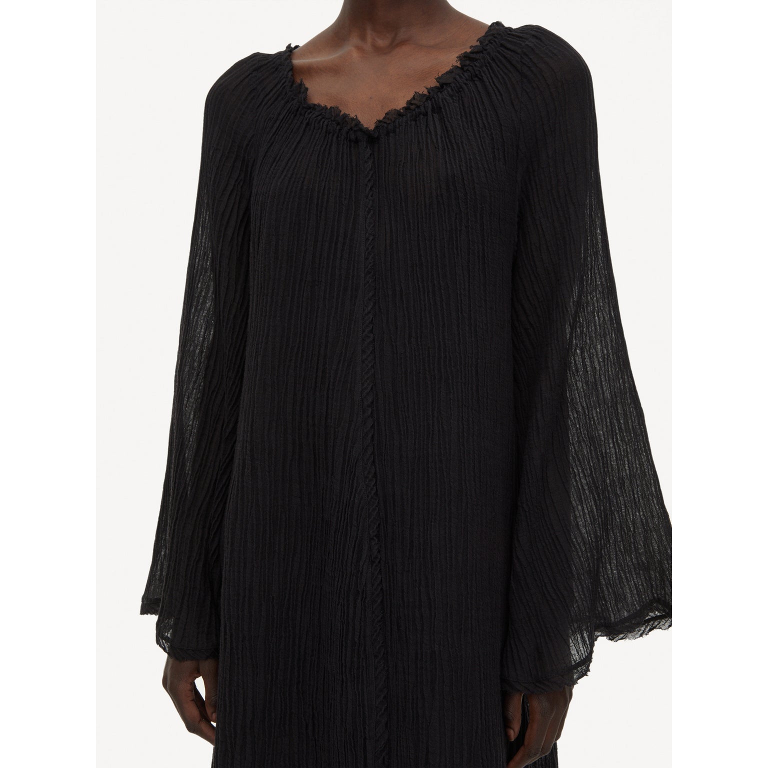 Emoras - Black