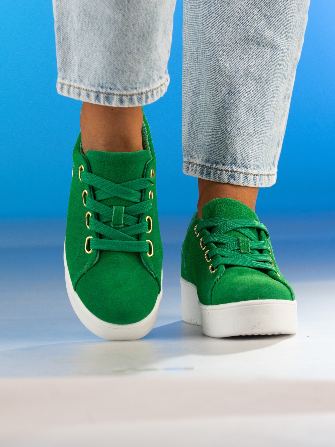 Avanti - Green Suede