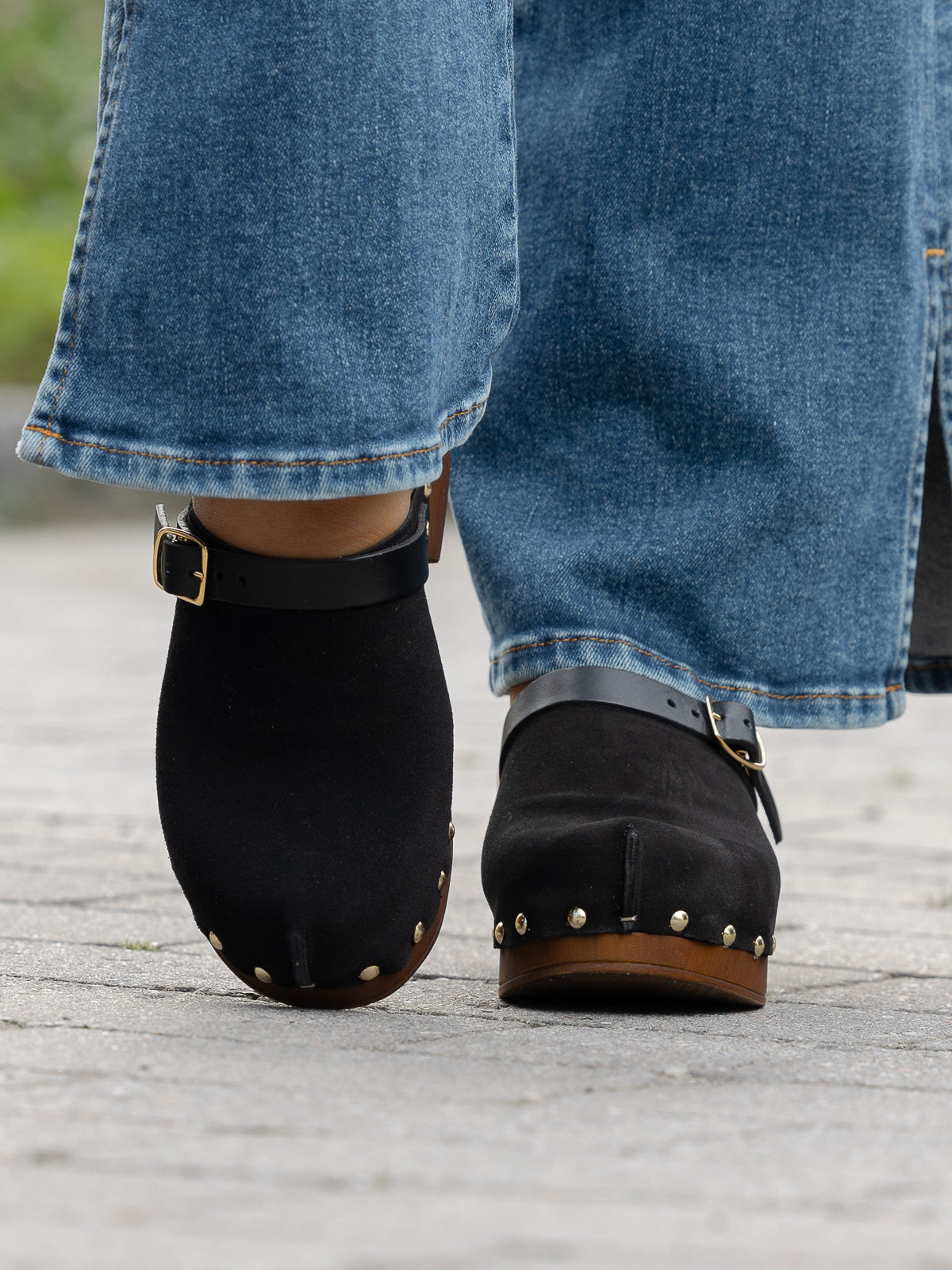 Clogs - Suede Leather Black