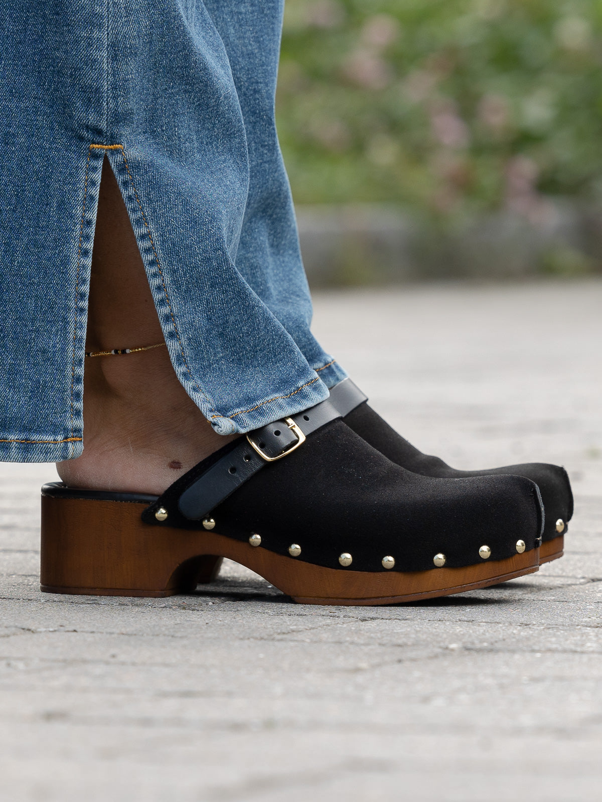 Clogs - Suede Leather Black
