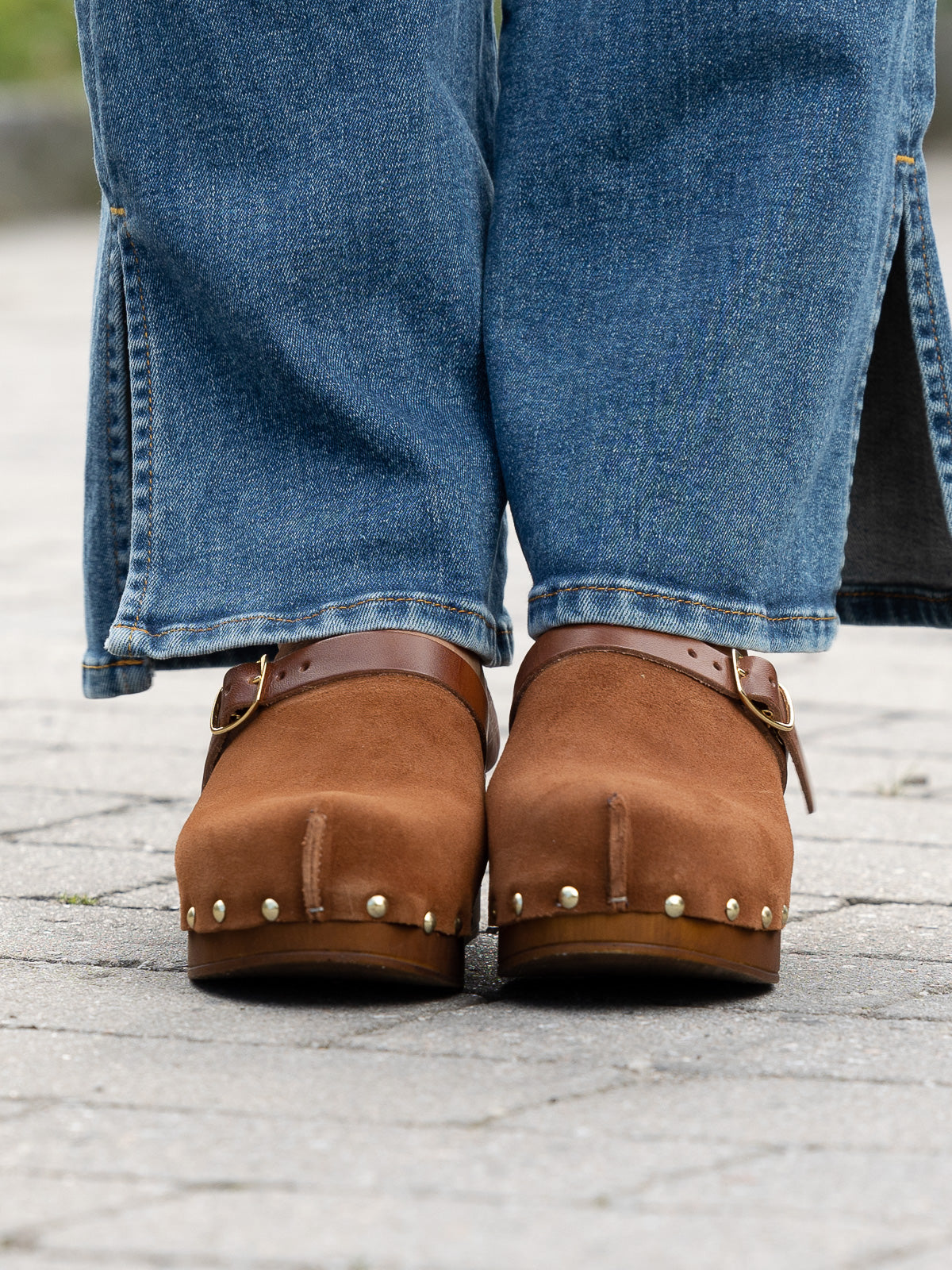 Clogs - Suede Leather Brown