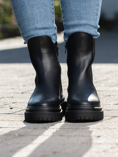 Stato - Black