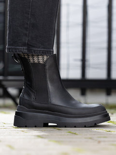 Lorena Warm Leather Boot - Black