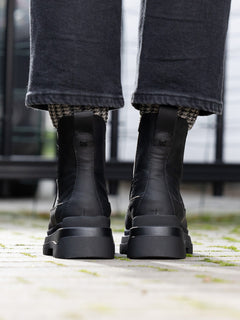 Lorena Warm Leather Boot - Black