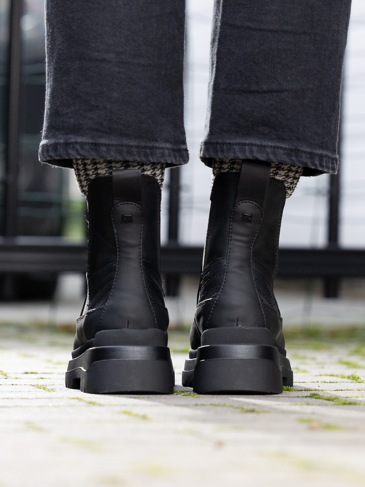 Lorena Warm Leather Boot - Black