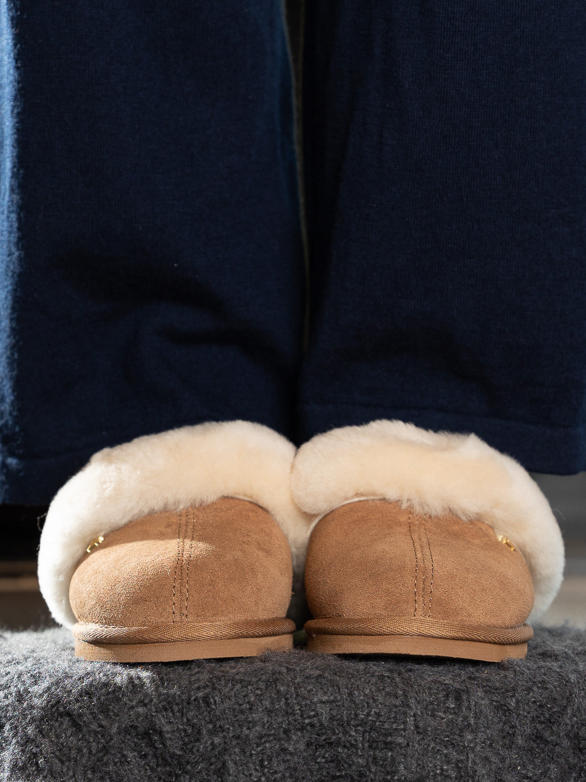 Sheepskin Slipper - Camel