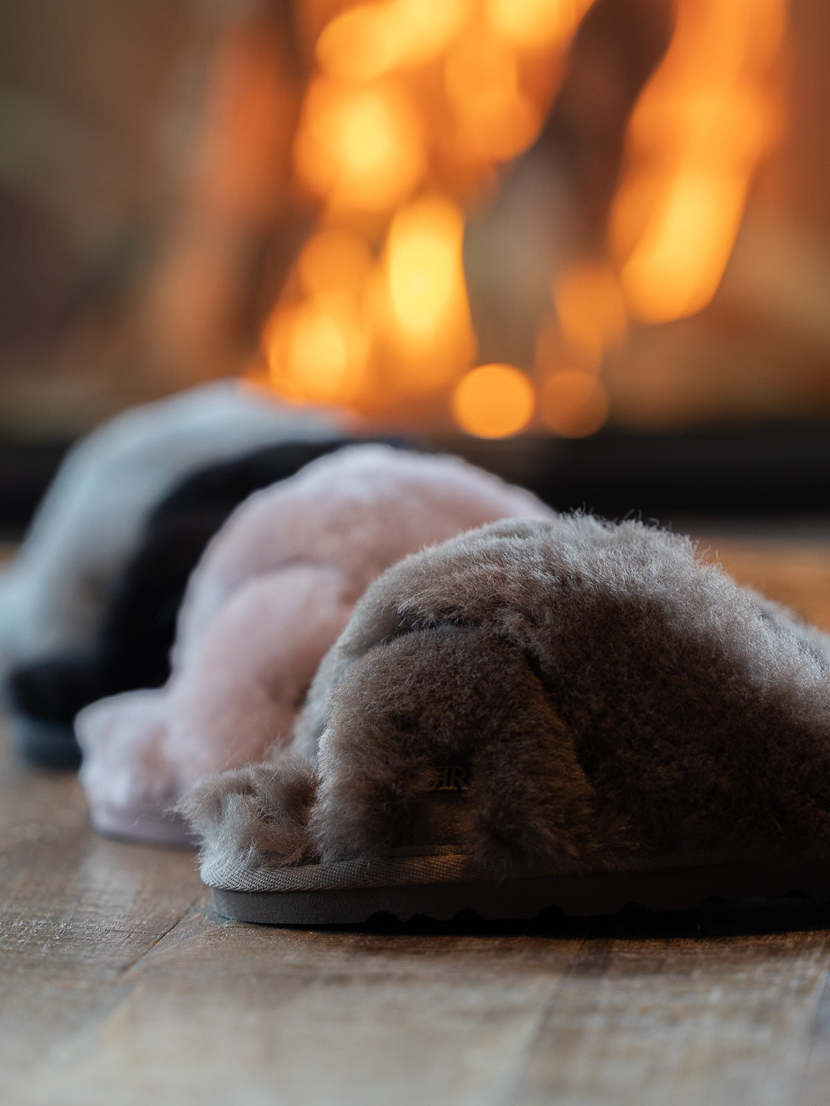 Crossy Sheepskin - Brown