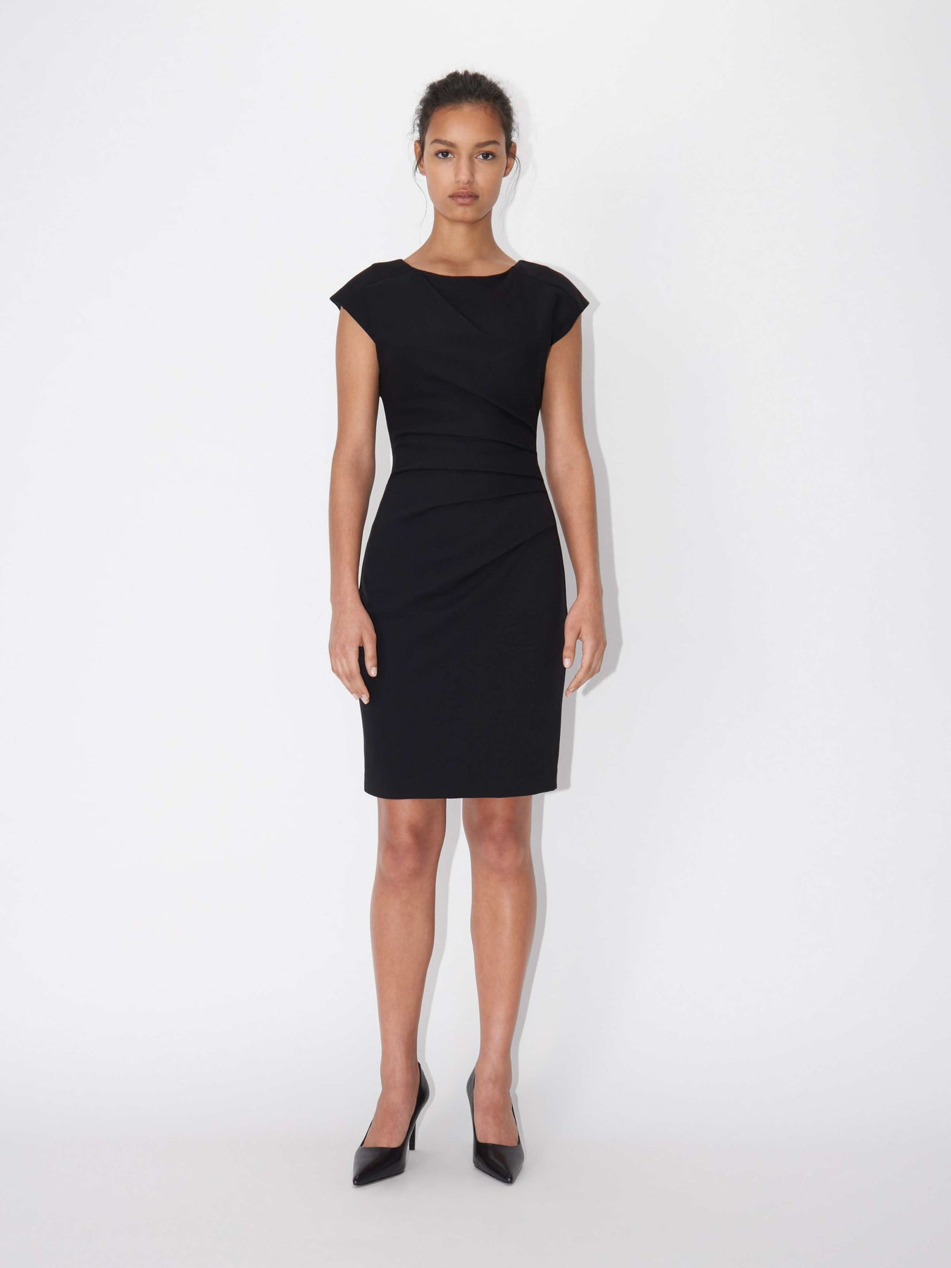 MI Stretch Dress - Black - Tiger of Sweden - Kjoler - VILLOID.no
