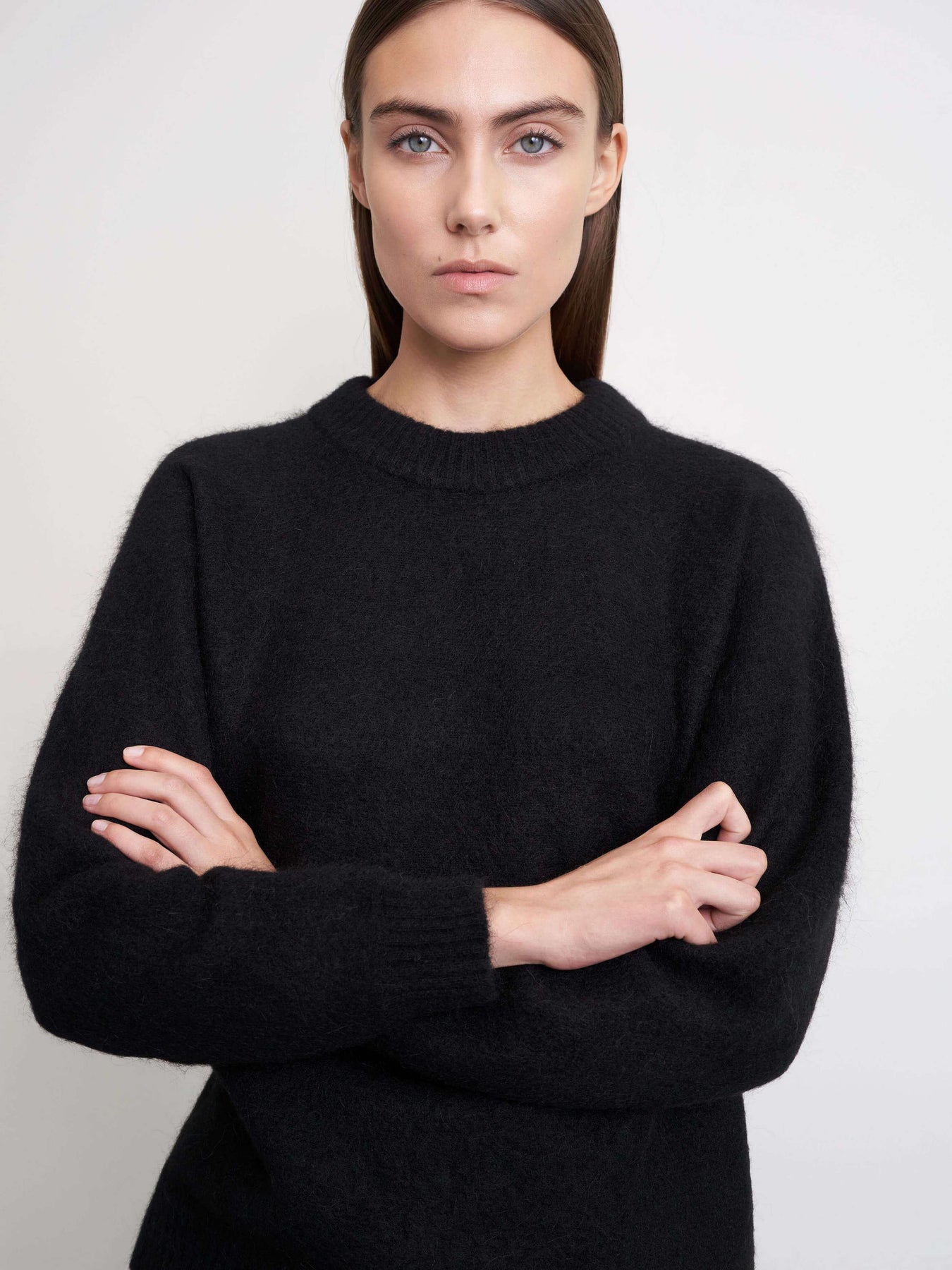 Gwynn A Pullover - Svart