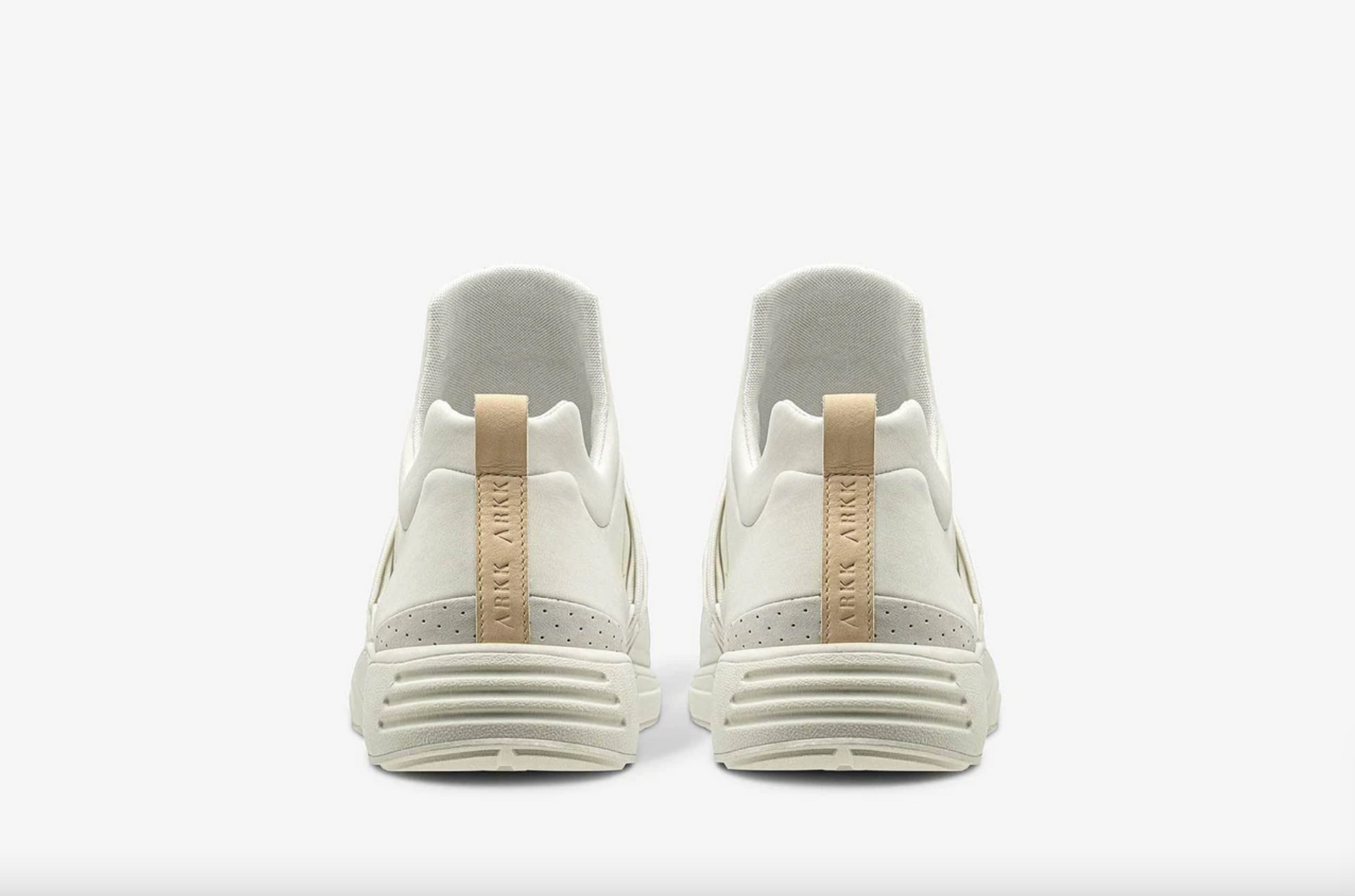 Raven Nubuck S-E15 - Marshmallow Nude
