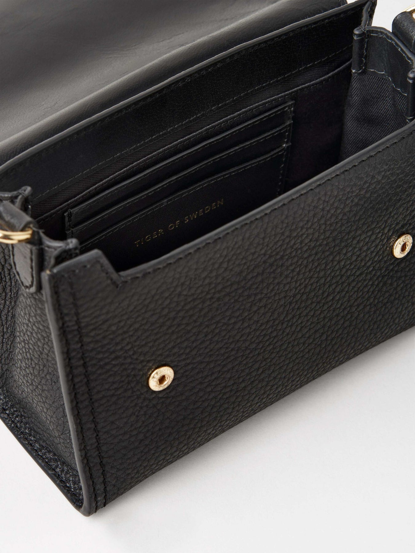 Ravea Bag - Black - Tiger of Sweden - Vesker - VILLOID.no