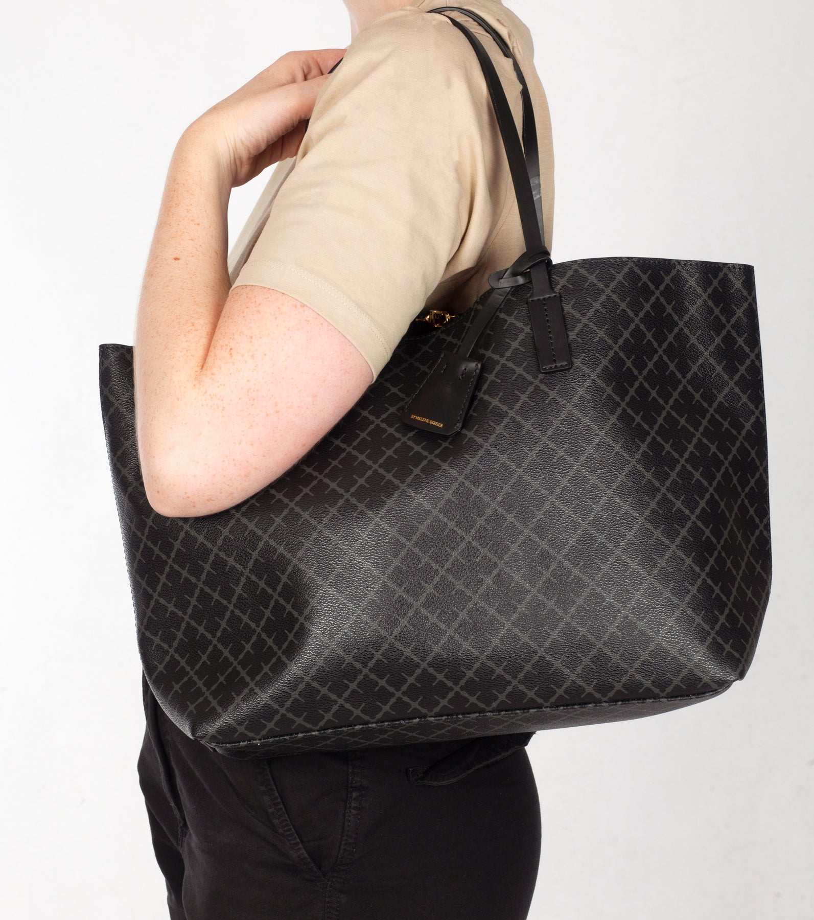Abigail - Black White Charcoal - By Malene Birger - Tilbehør - VILLOID.no