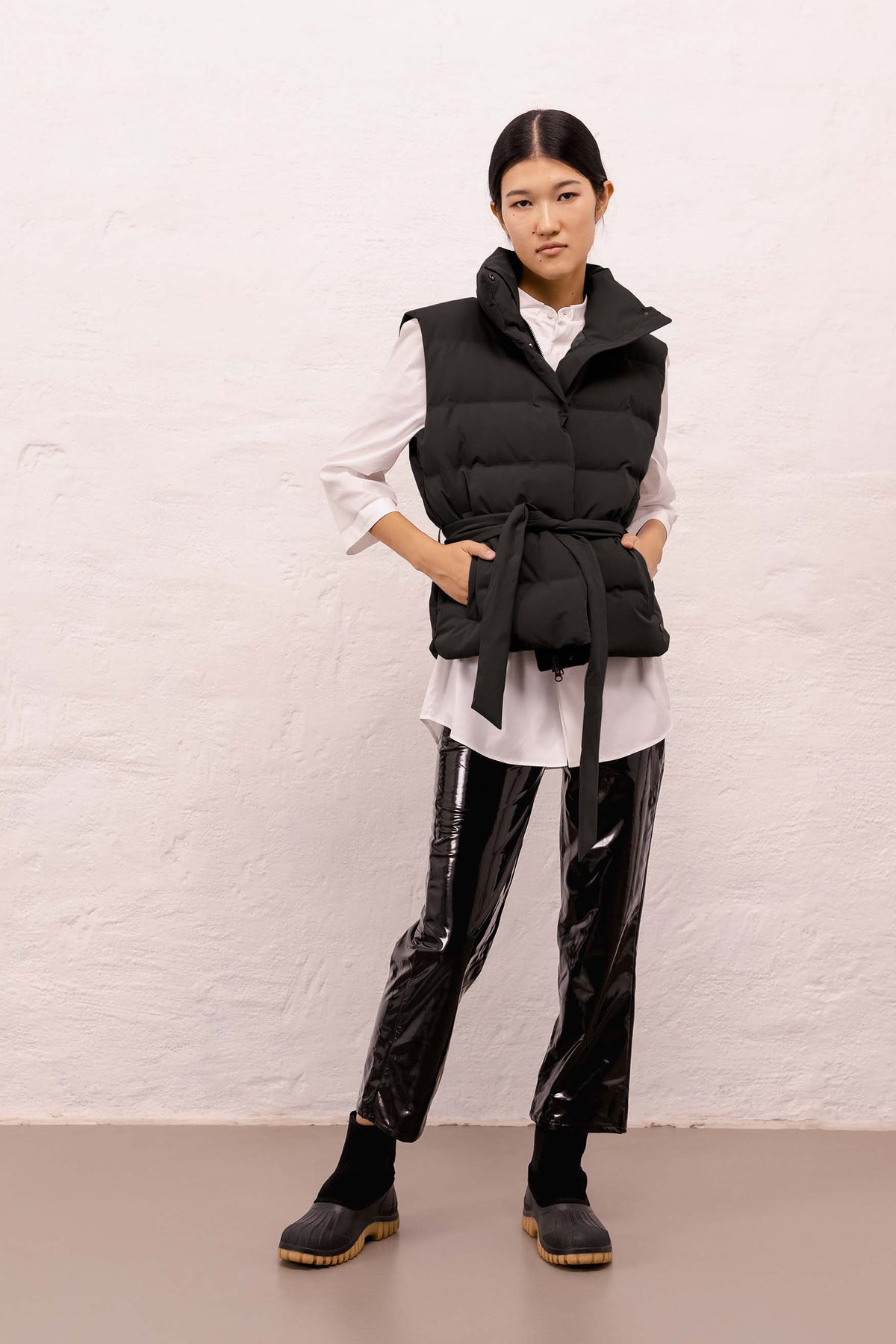 Vesty - Onyx
