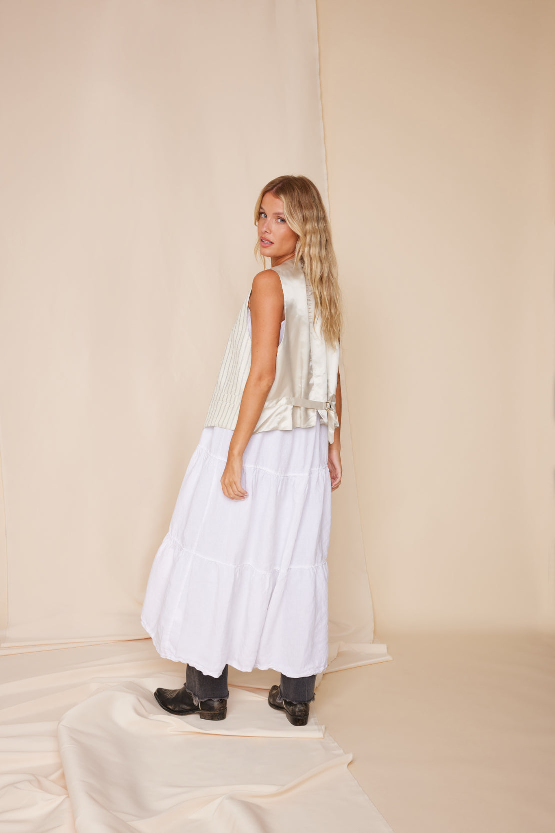 Dina Linen - White