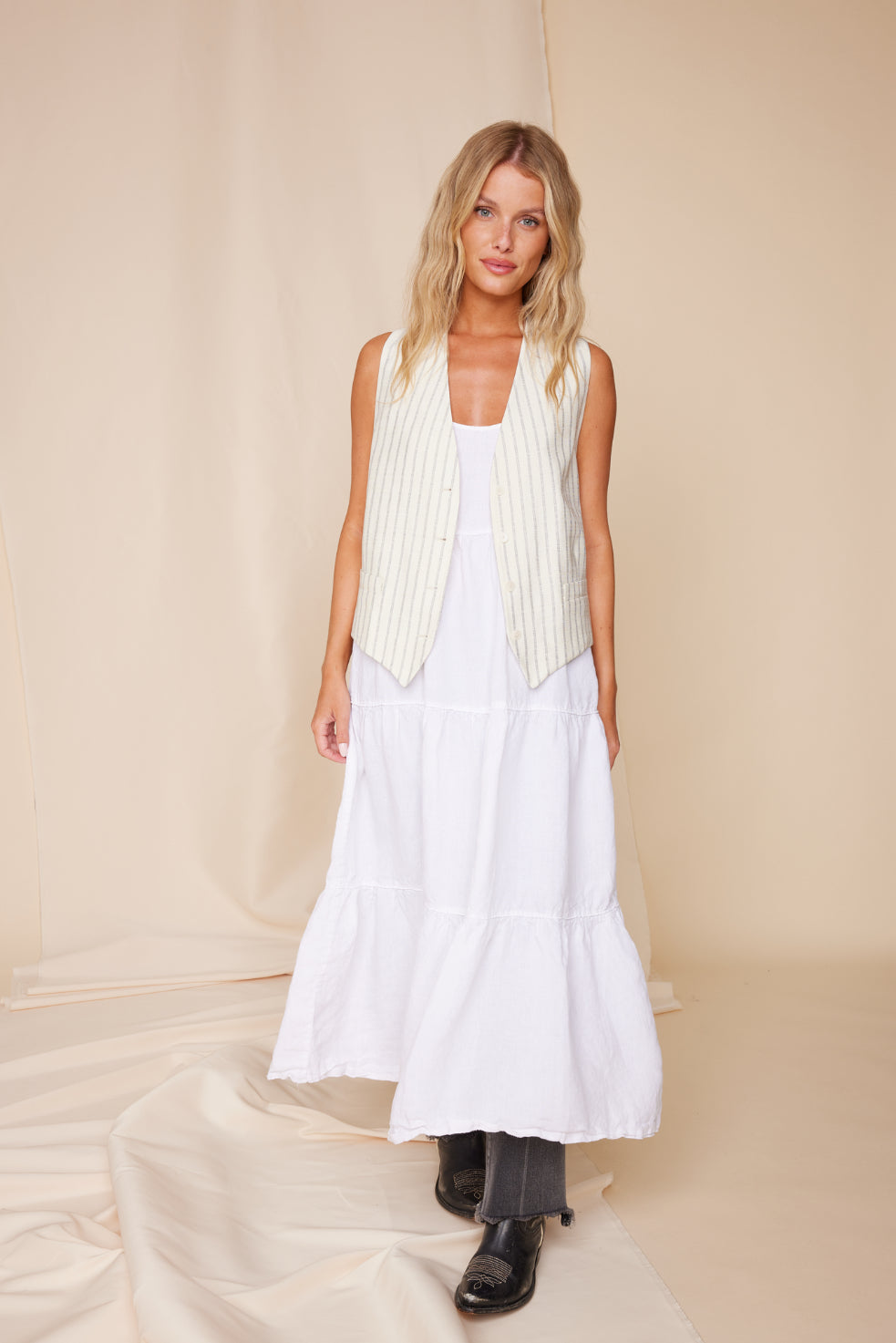 Dina Linen - White
