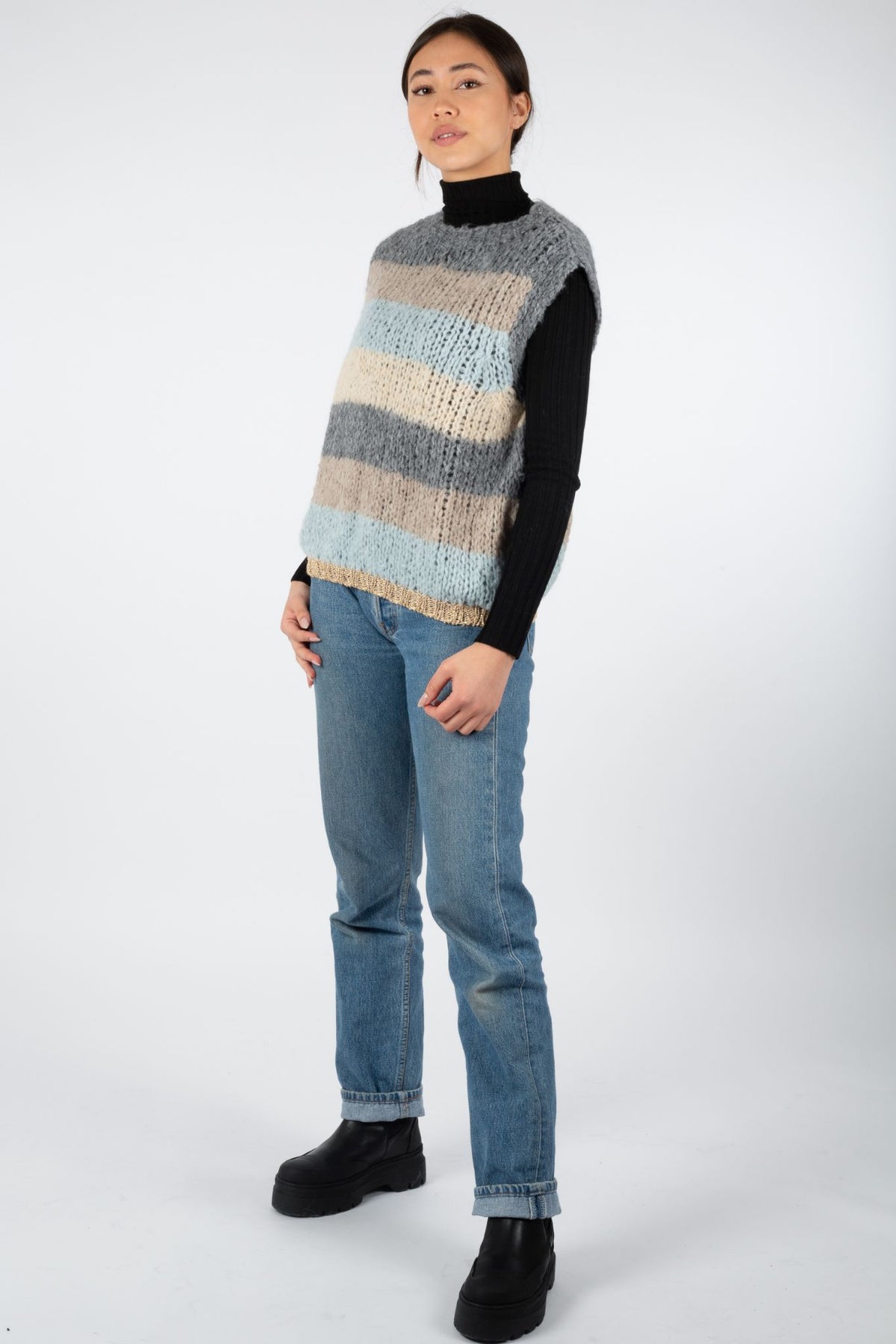 Kala Vest Wool - Bright Stripes