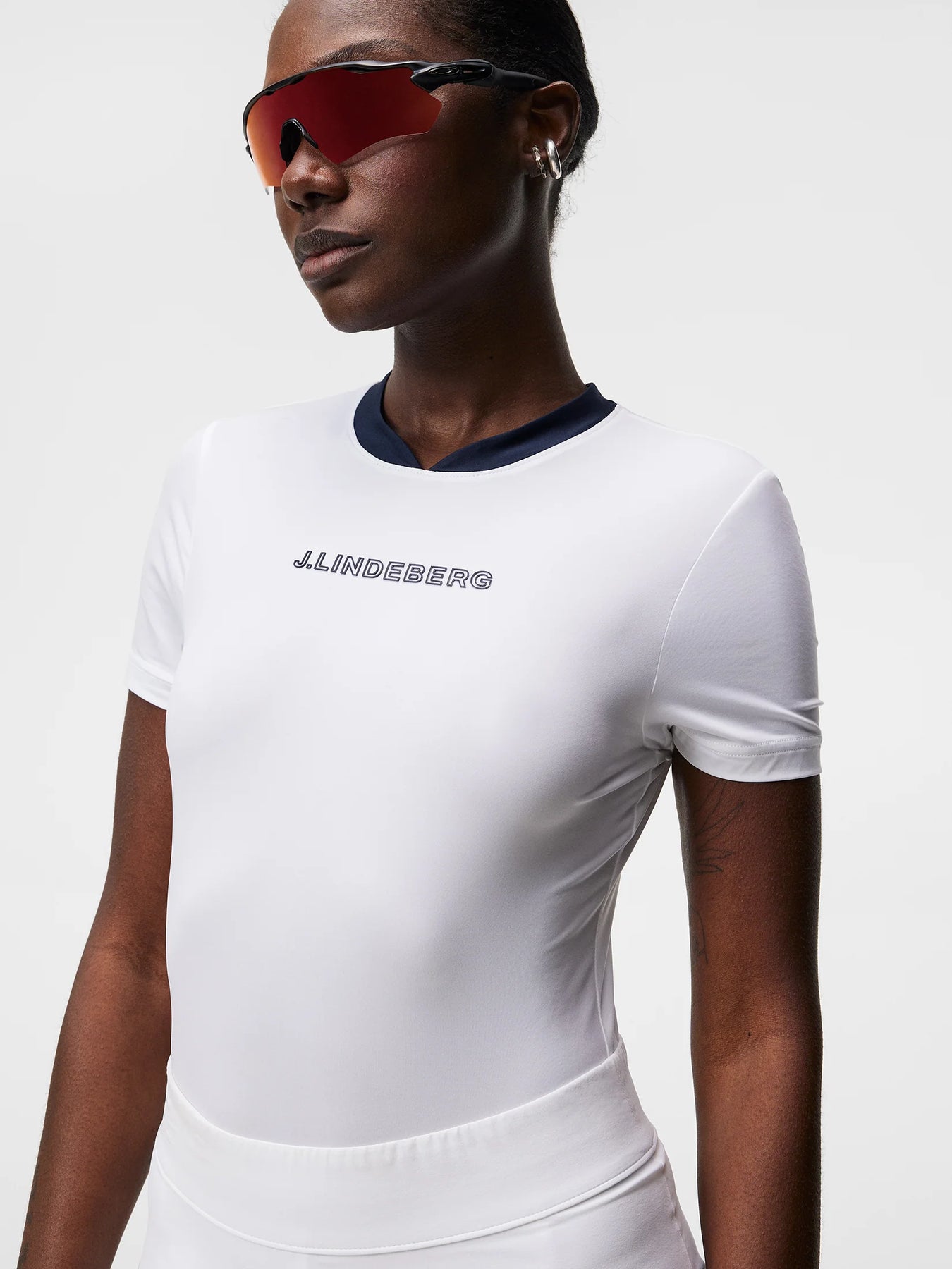Meja Sport Top - White