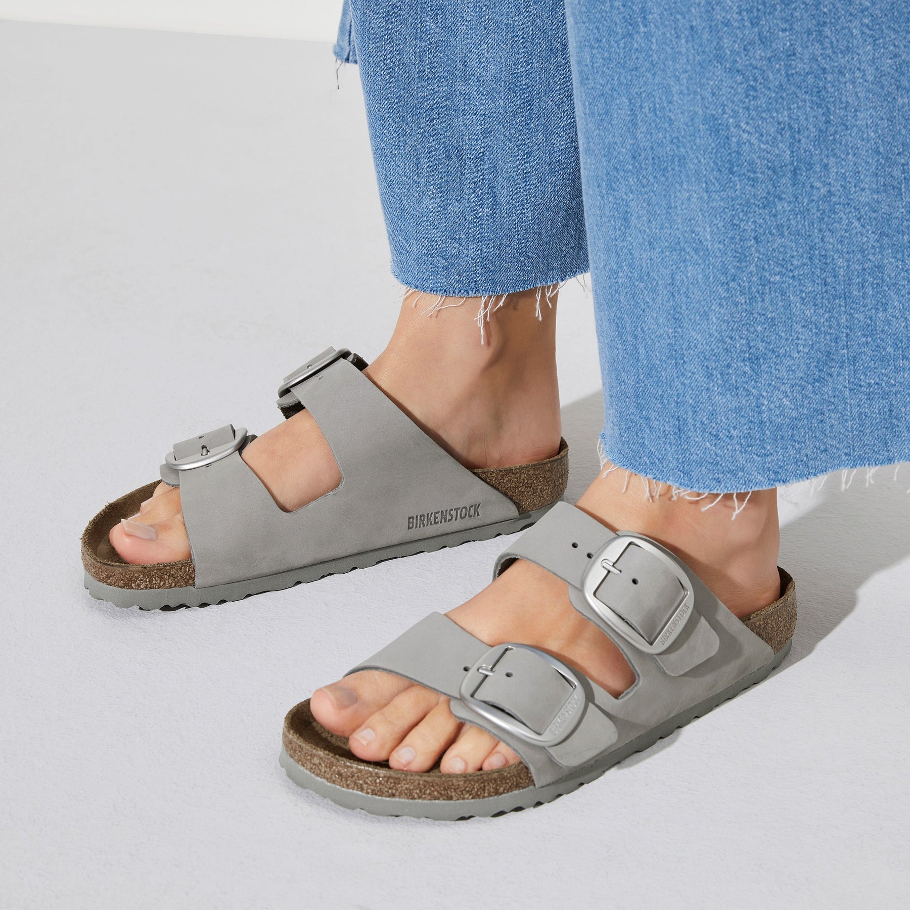 Arizona Big Buckle Nubuck Leather Narrow - Dove Gray