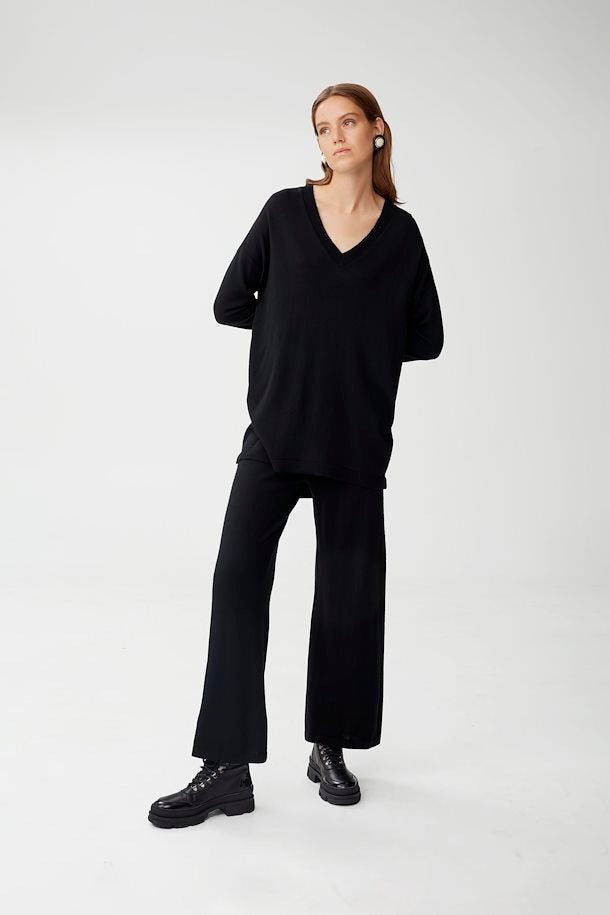ThelmaGZ Culotte - Black - Gestuz - Bukser & Shorts - VILLOID.no