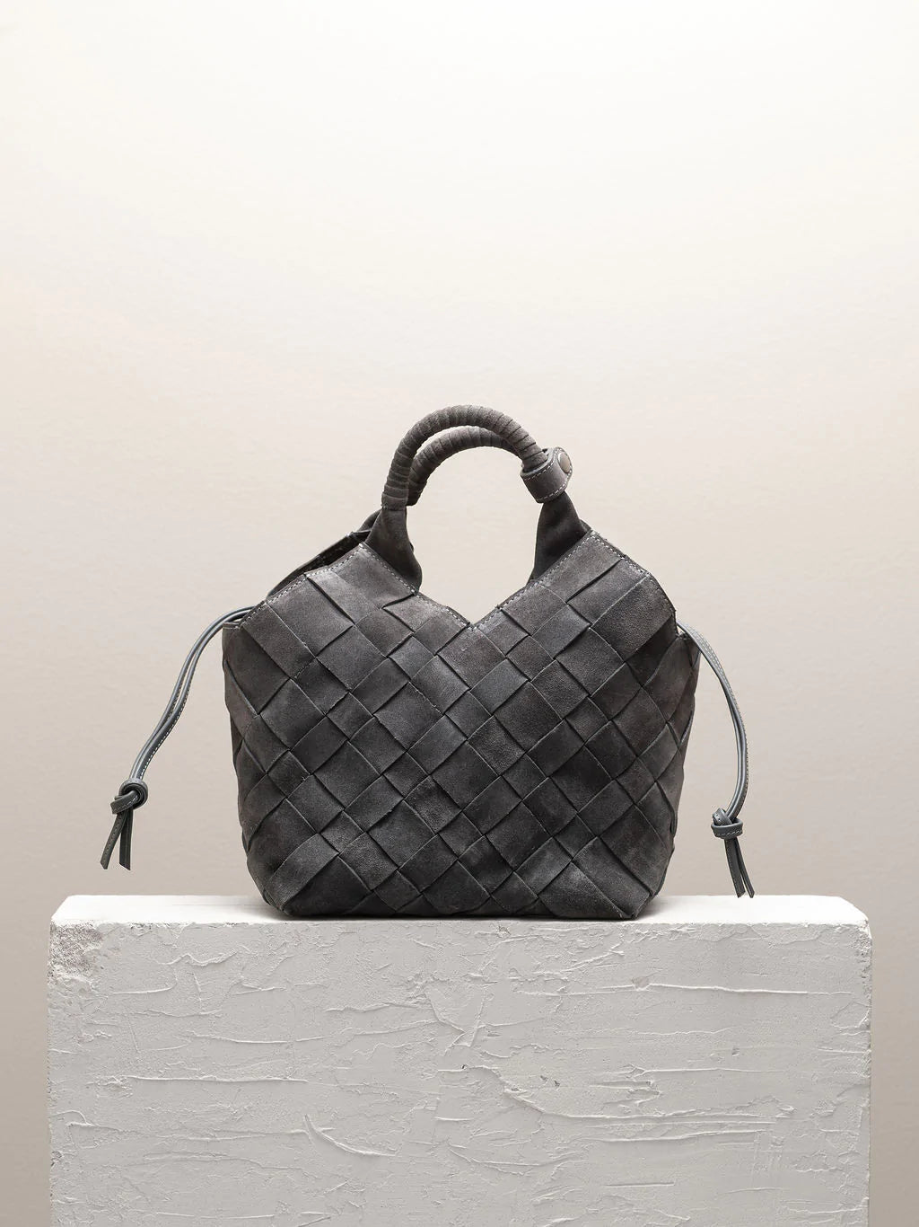 Misu - Dark Slate Nubuck