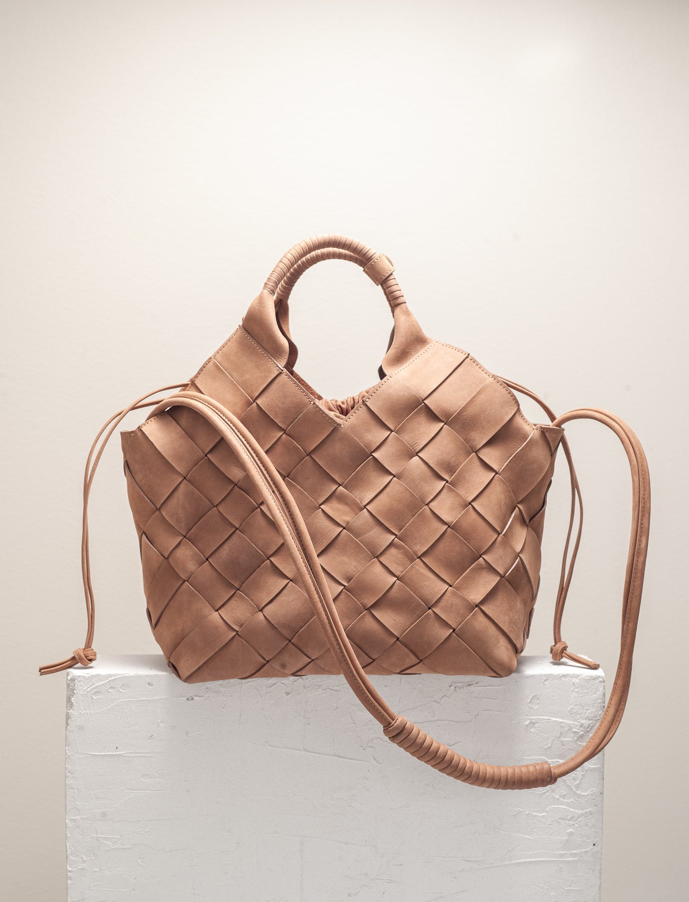 Misu L - Almond Nubuck