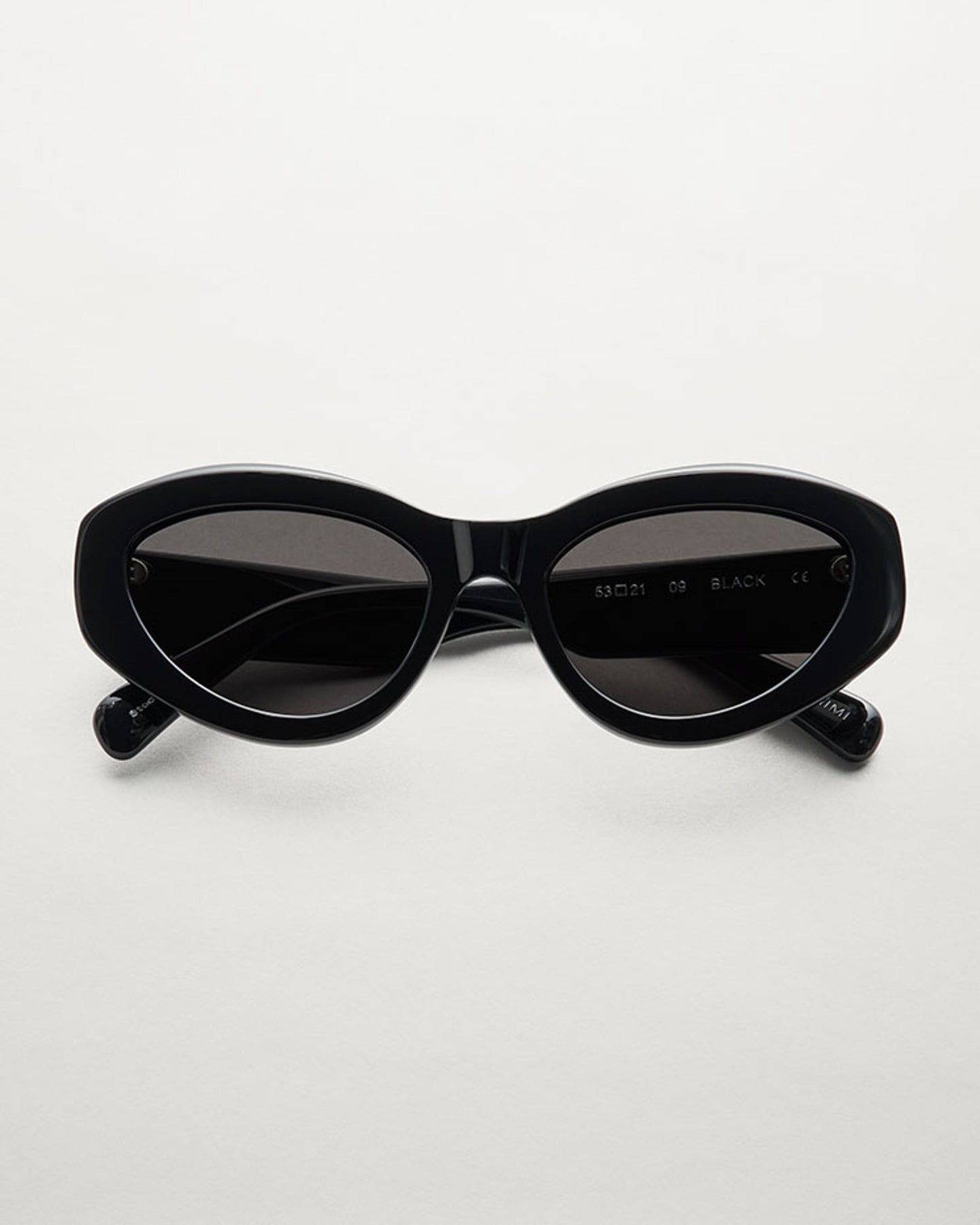 Black #09