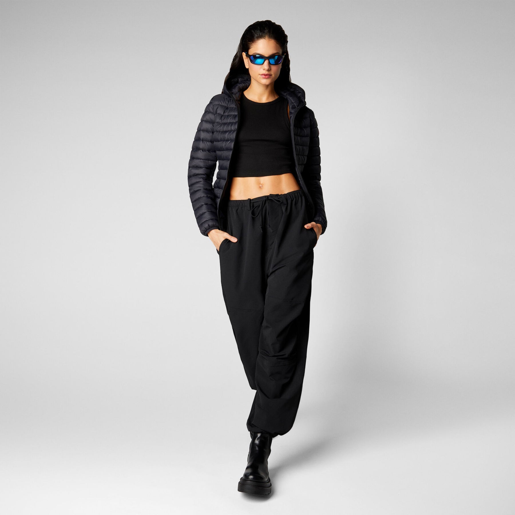 Dizy Giga - Black