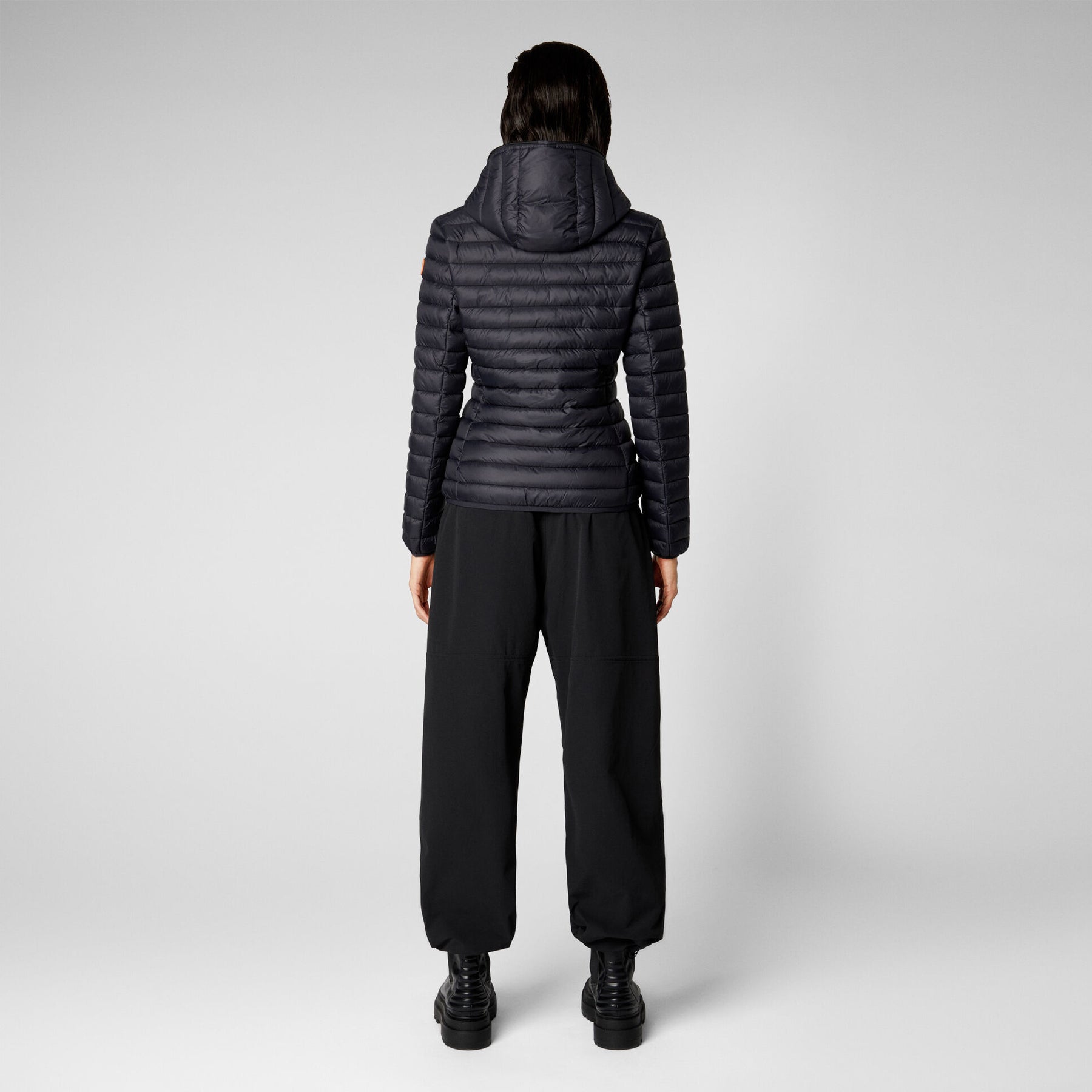 Dizy Giga - Black